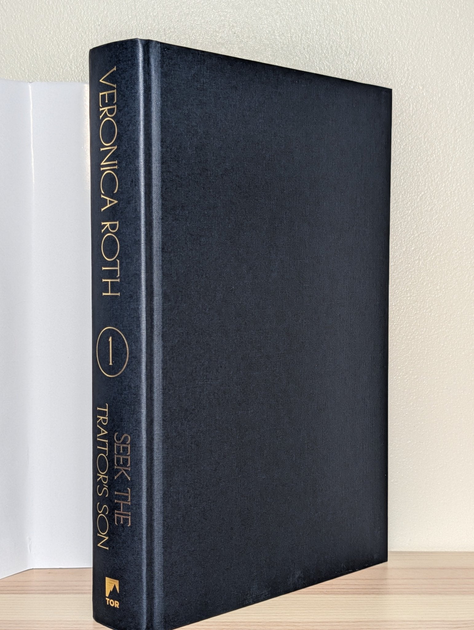Seek The Traitor's Son by Veronica Roth (Signed First Edition with sprayed edges) - Fialta Books
