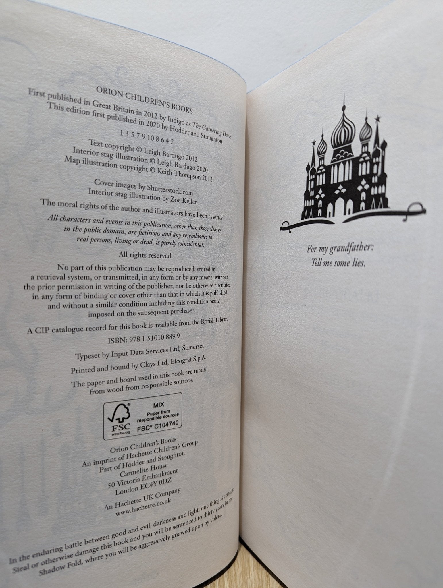 Shadow and Bone: Book 1 by Leigh Bardugo (Signed Collector's Edition) - Fialta Books