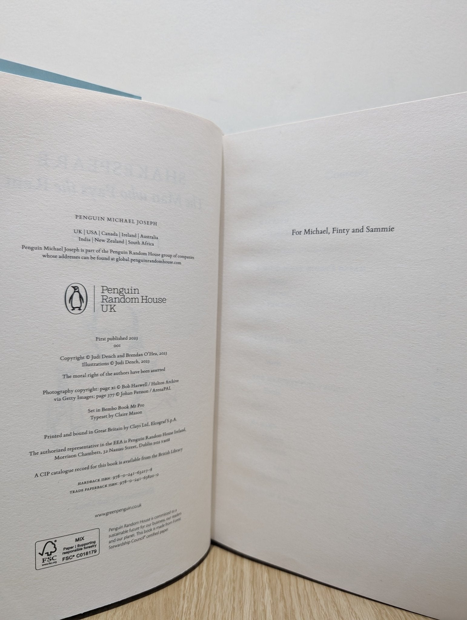 Shakespeare: The Man Who Pays The Rent by Judi Dench (Signed First Edition) - Fialta Books