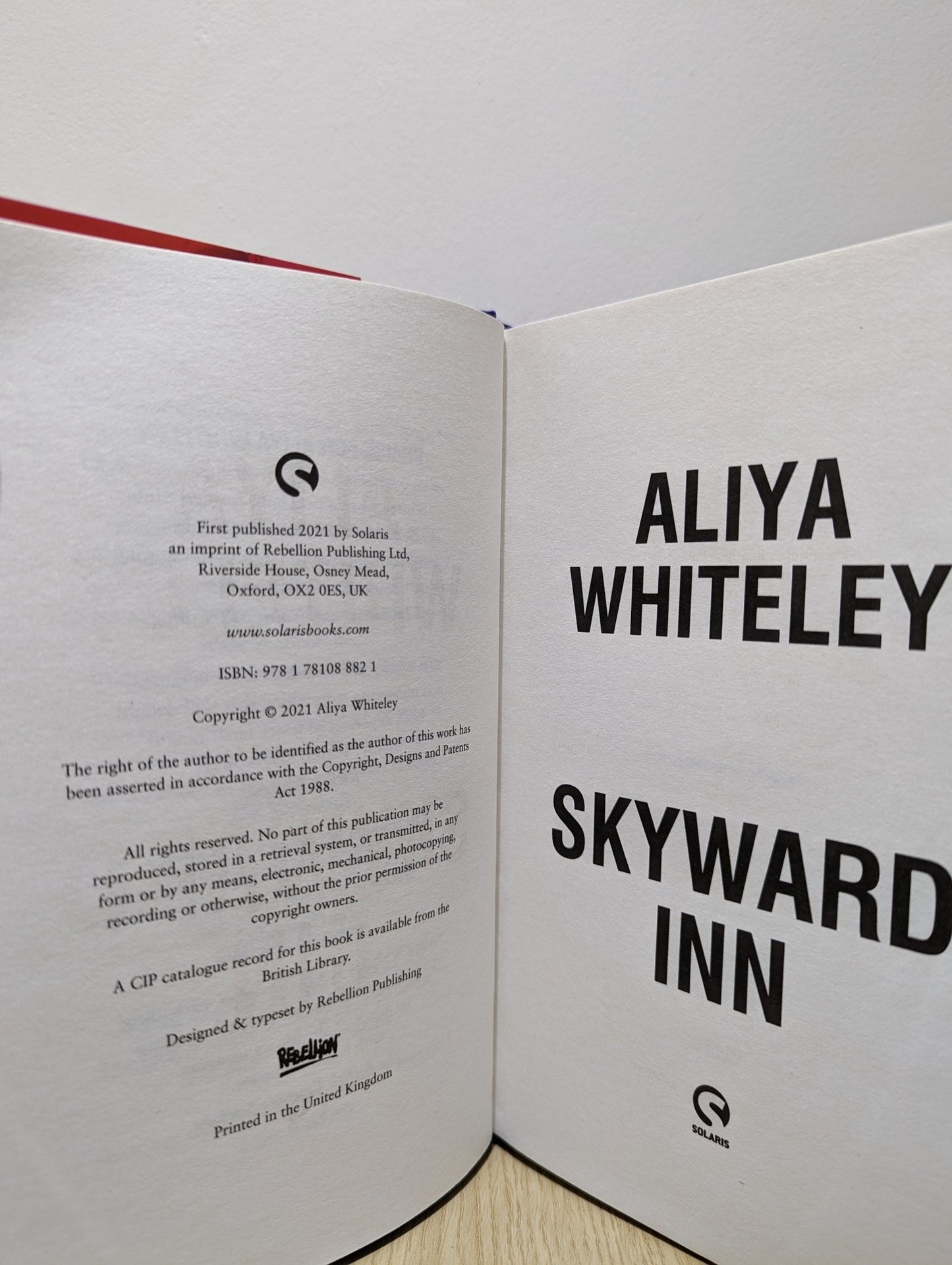 Skyward Inn by Aliya Whiteley (First Edition) - Fialta Books