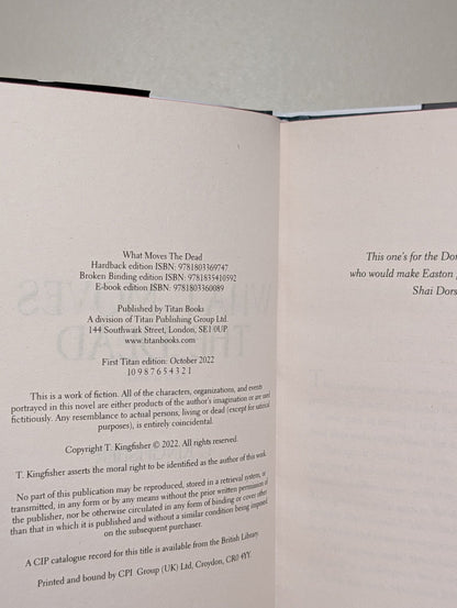 Sworn Soldier 1 - 3 (First Edition Set with sprayed edges) - Fialta Books
