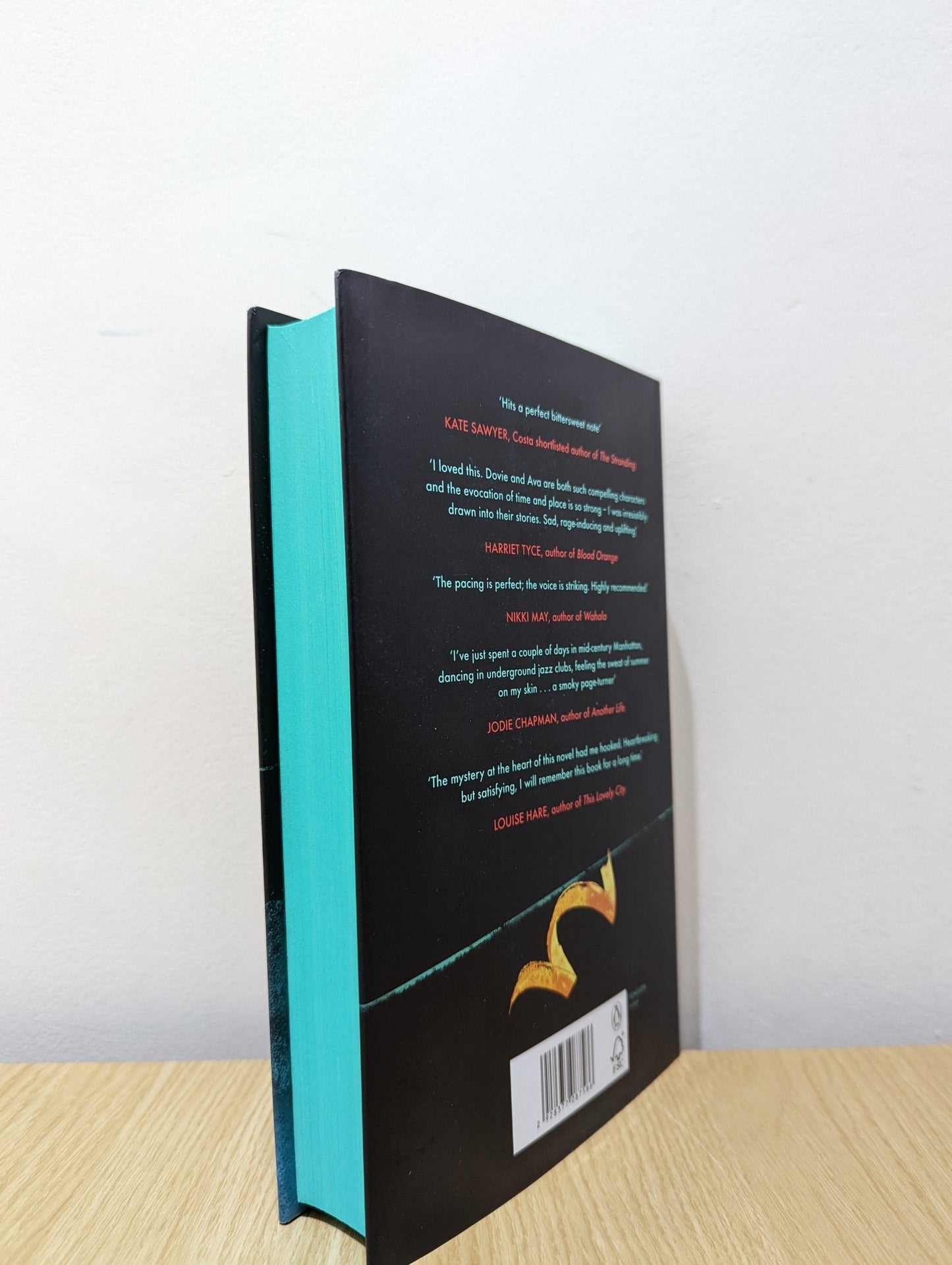 That Green Eyed Girl by Julie Owen Moylan (Signed First Edition with sprayed edges) - Fialta Books