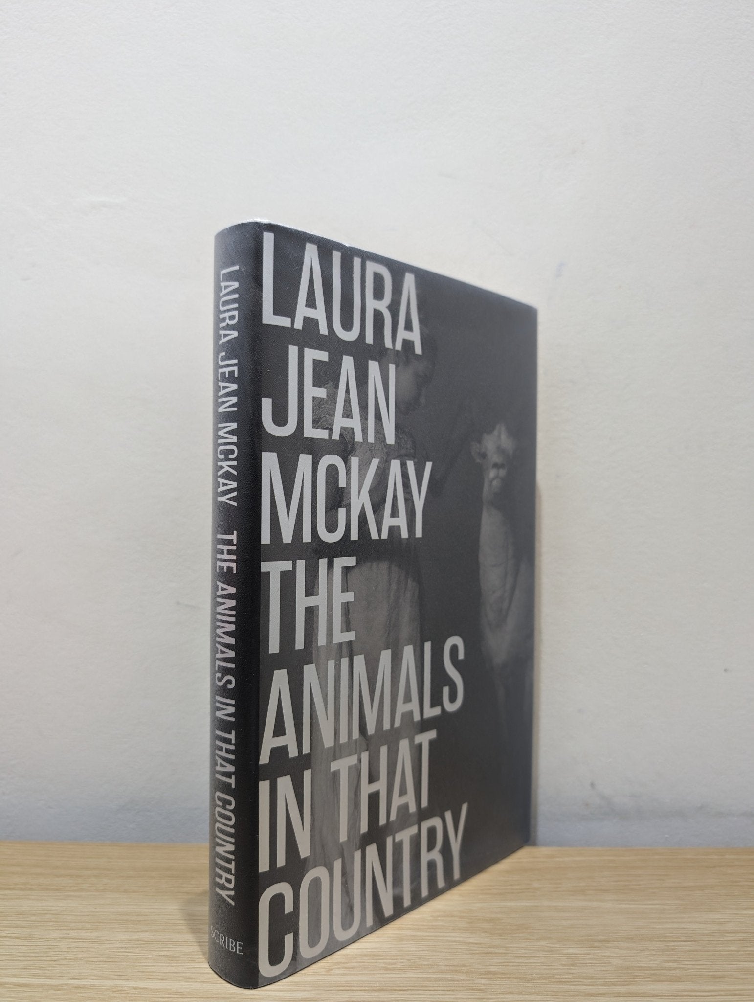 The Animals in That Country by Laura Jean McKay (Signed First Edition) - Fialta Books