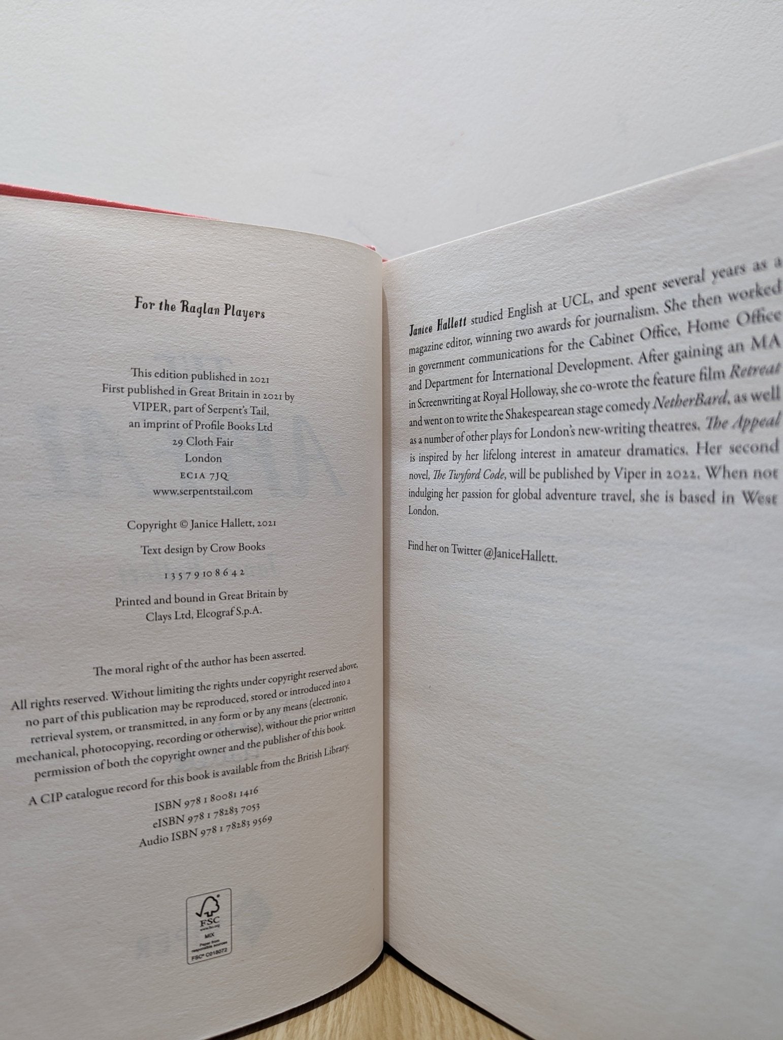 The Appeal by Janice Hallett (Signed Gift Edition) - Fialta Books