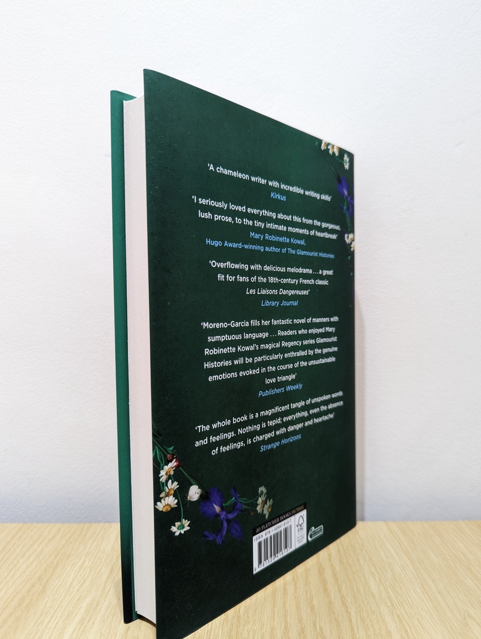 The Beautiful Ones by Silvia Moreno - Garcia (Signed First Edition) - Fialta Books