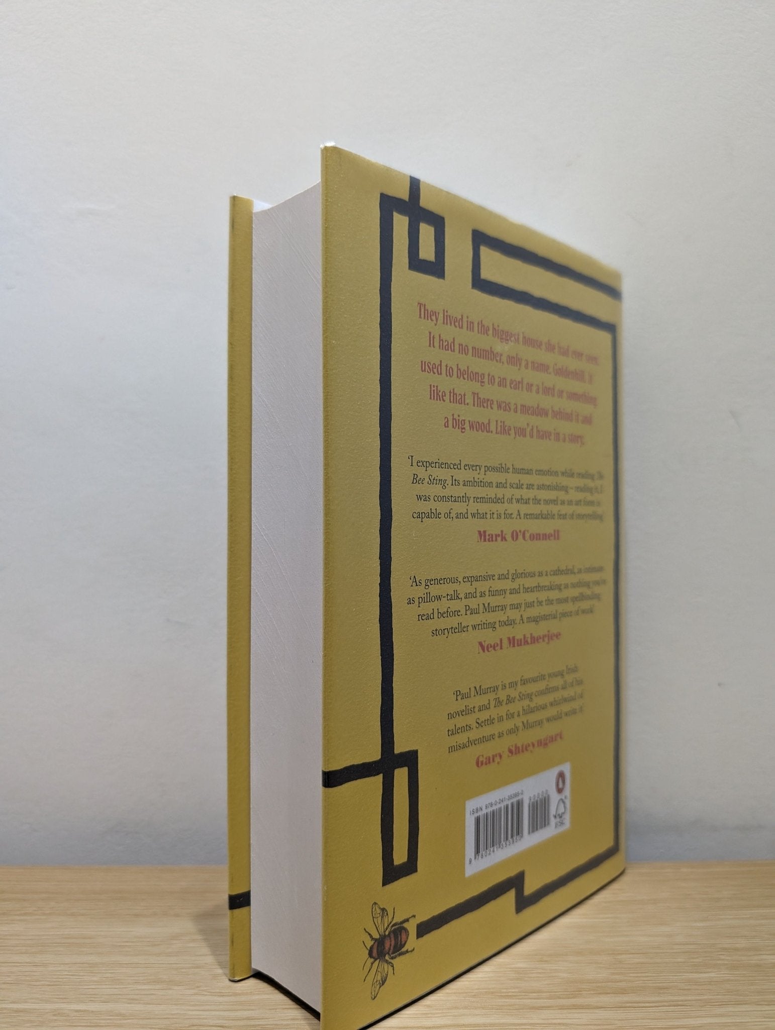 The Bee Sting by Paul Murray (Signed Dated First Edition) - Fialta Books