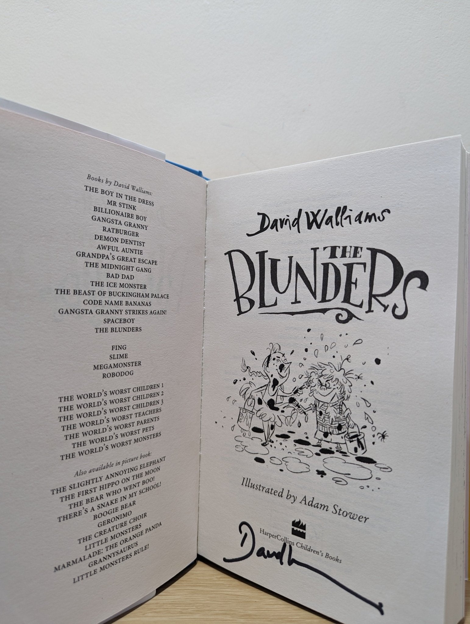 The Blunders by David Walliams (Signed First Edition) - Fialta Books