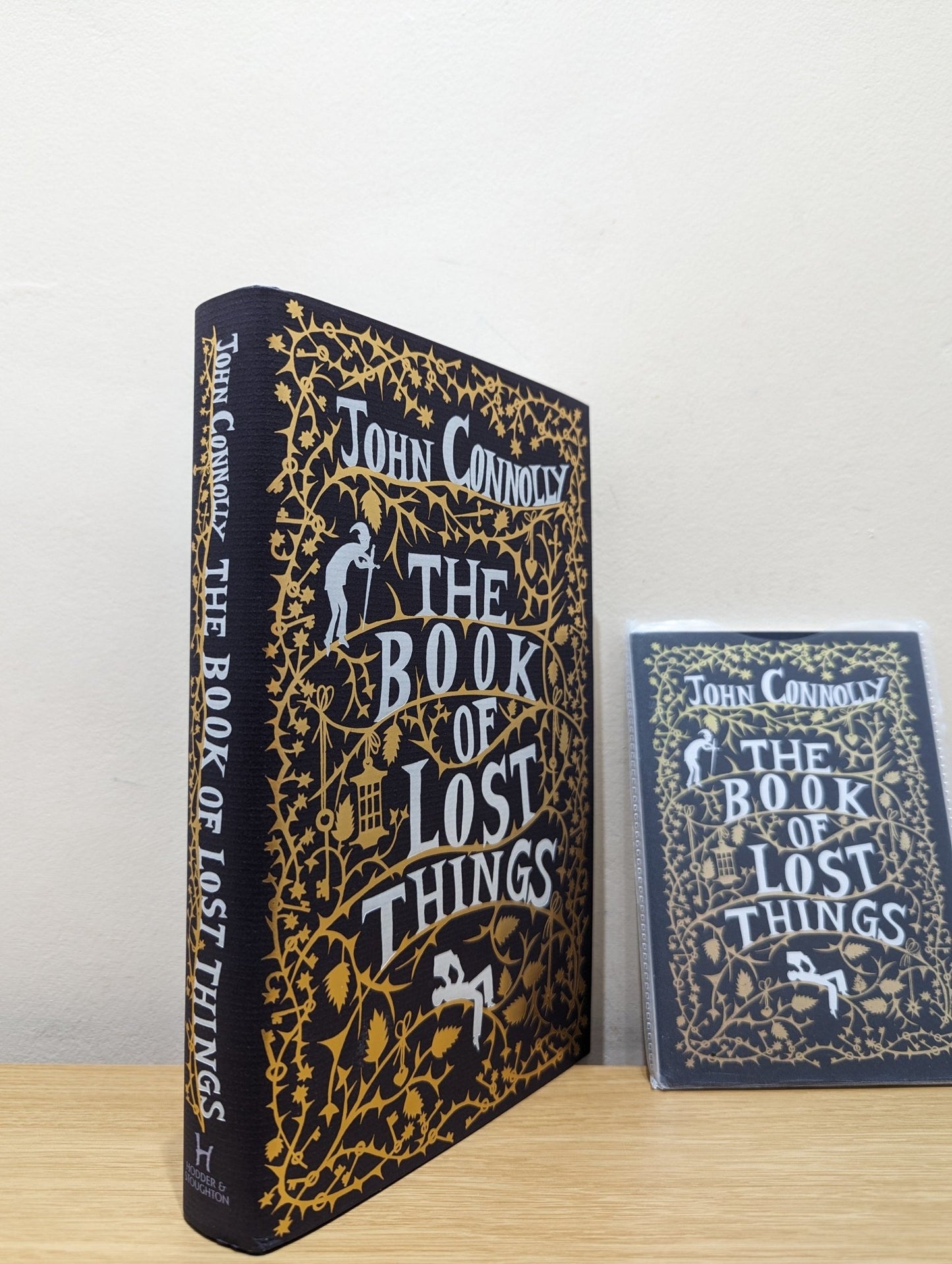 The Book of Lost Things by John Connolly (Signed First Edition with signed postcards) - Fialta Books