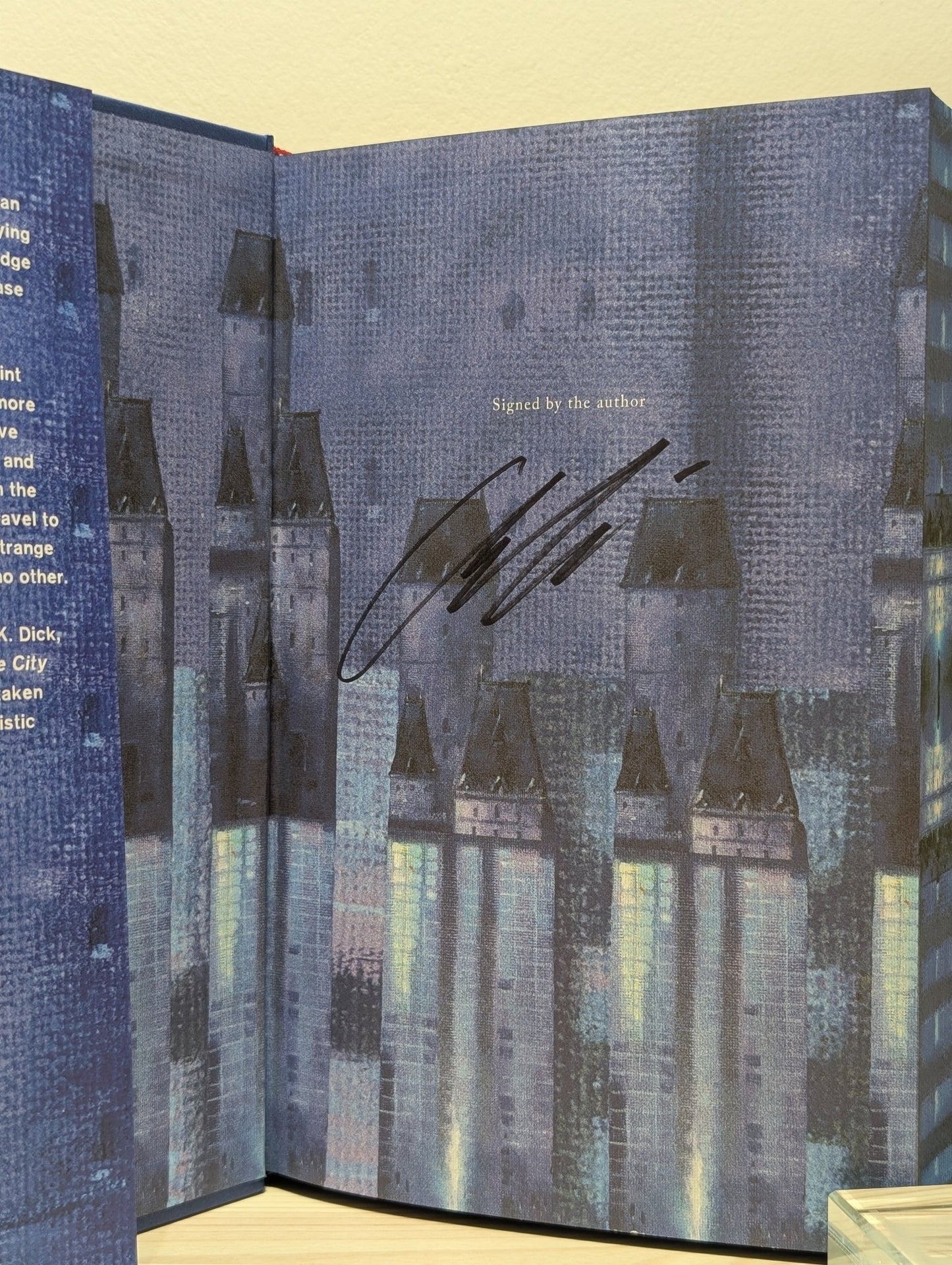 The City & the City by China Mieville (Signed with sprayed edges) - Fialta Books