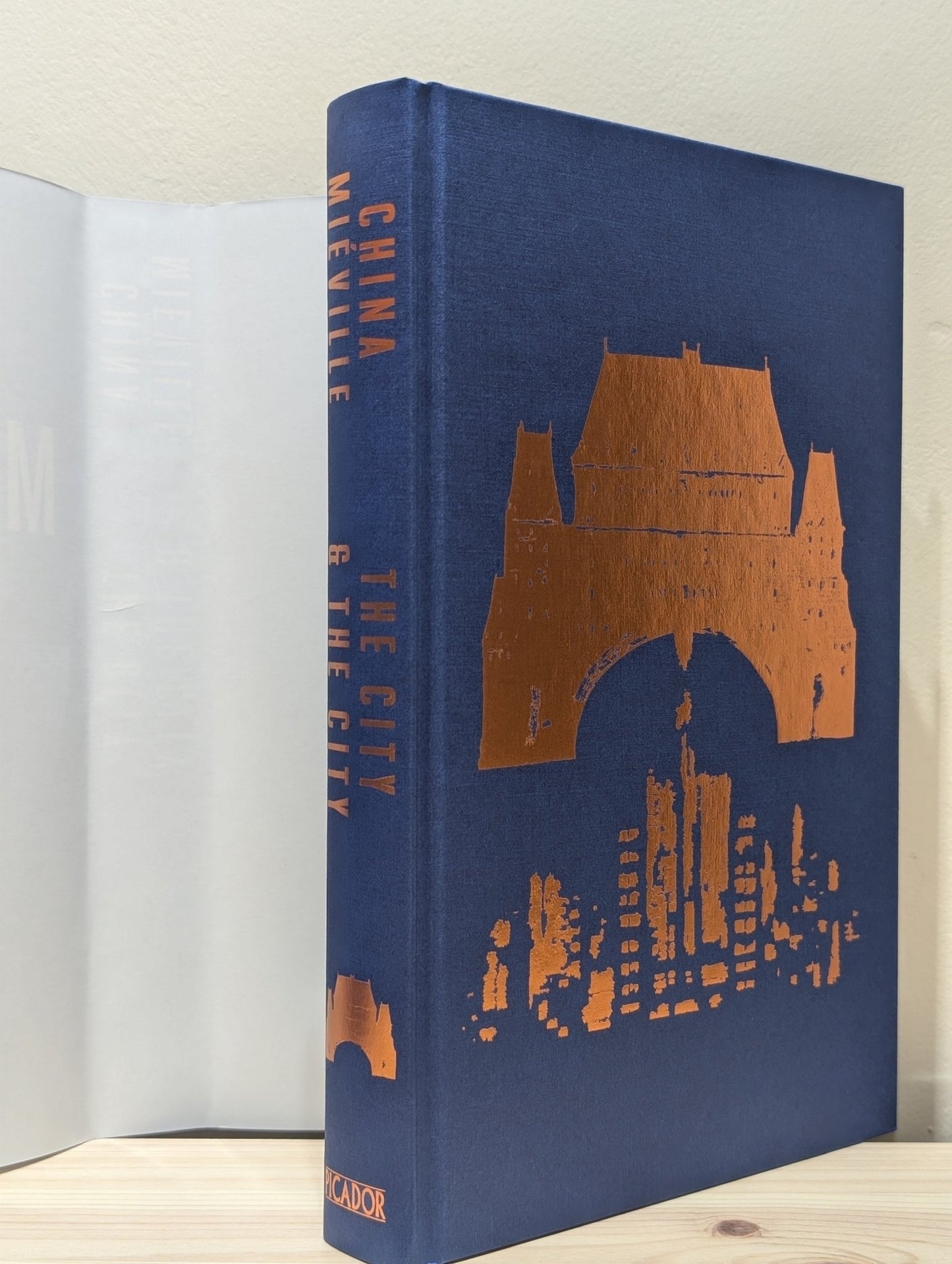 The City & the City by China Mieville (Signed with sprayed edges) - Fialta Books
