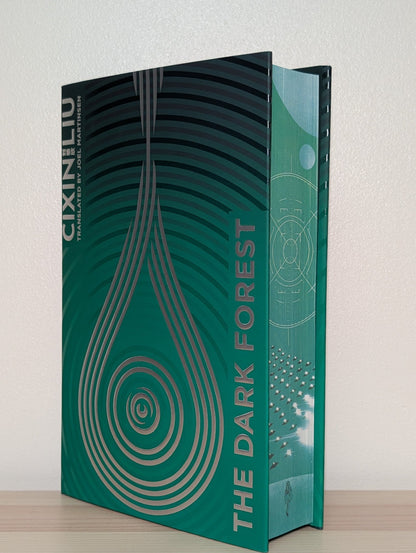 The Dark Forest by Cixin Liu (Special Edition with sprayed edges) - Fialta Books