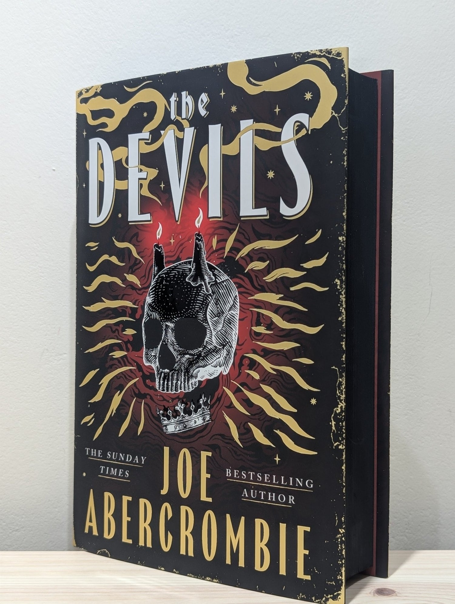 The Devils by Joe Abercrombie (Signed First Edition with alternate colourway and sprayed edges) - Fialta Books