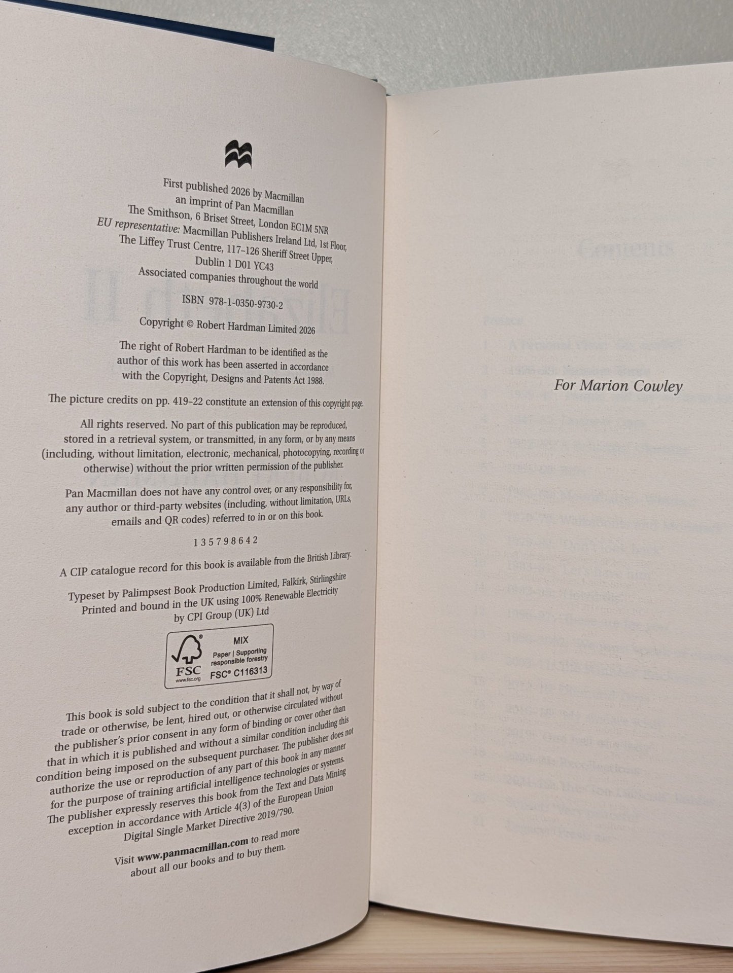 The Elizabeth II: In Private. In Public. The Inside Story by Robert Hardman (Signed First Edition) - Fialta Books