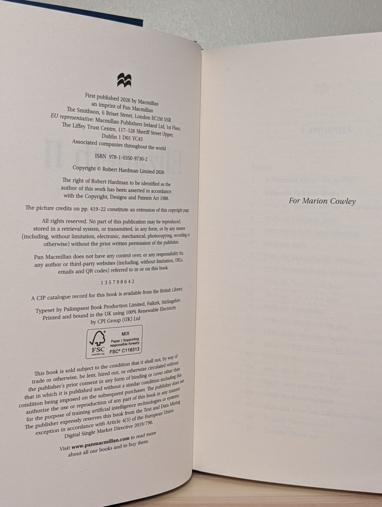 The Elizabeth II: In Private. In Public. The Inside Story by Robert Hardman (Signed First Edition) - Fialta Books