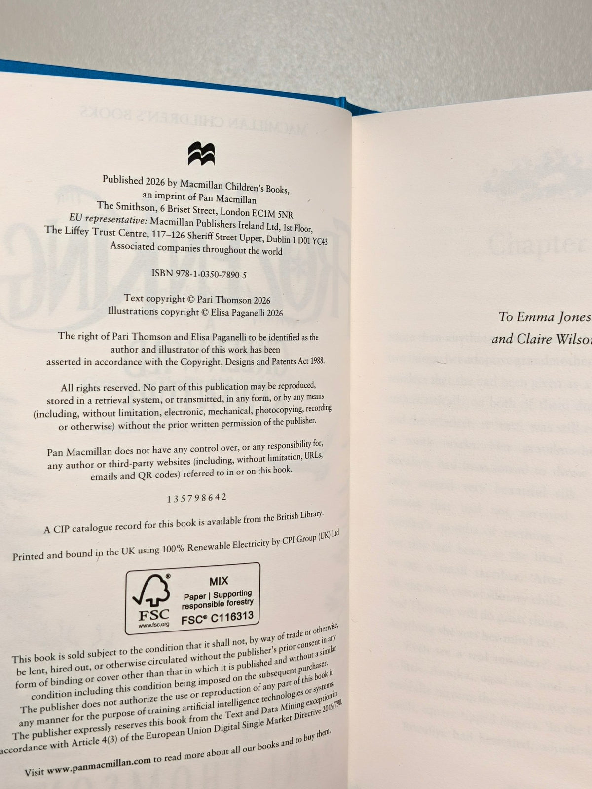 The Frozen King: A Greenwild Adventure by Pari Thomson (Signed First Edition with sprayed edges) - Fialta Books