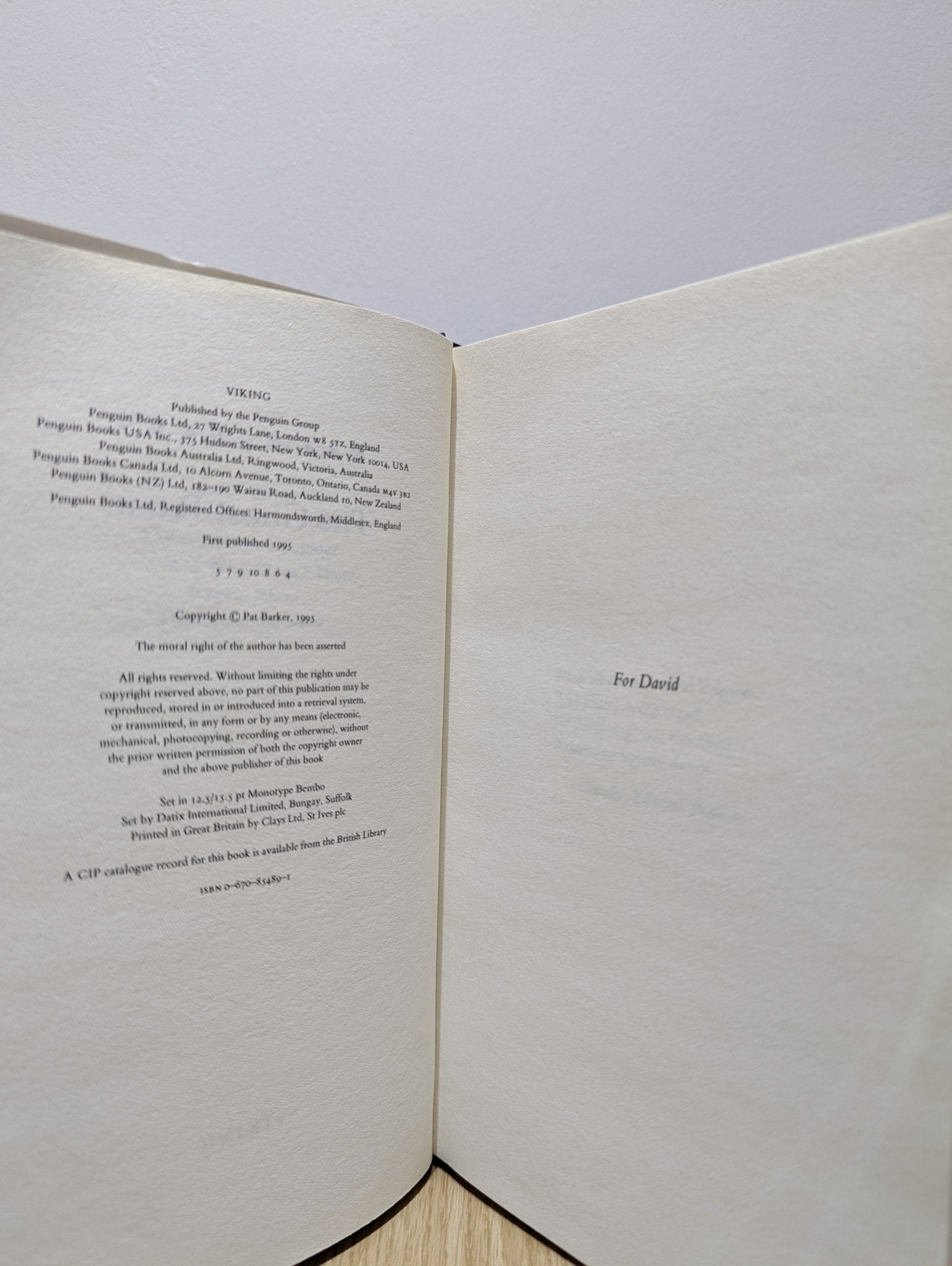 The Ghost Road by Pat. Barker - Fialta Books