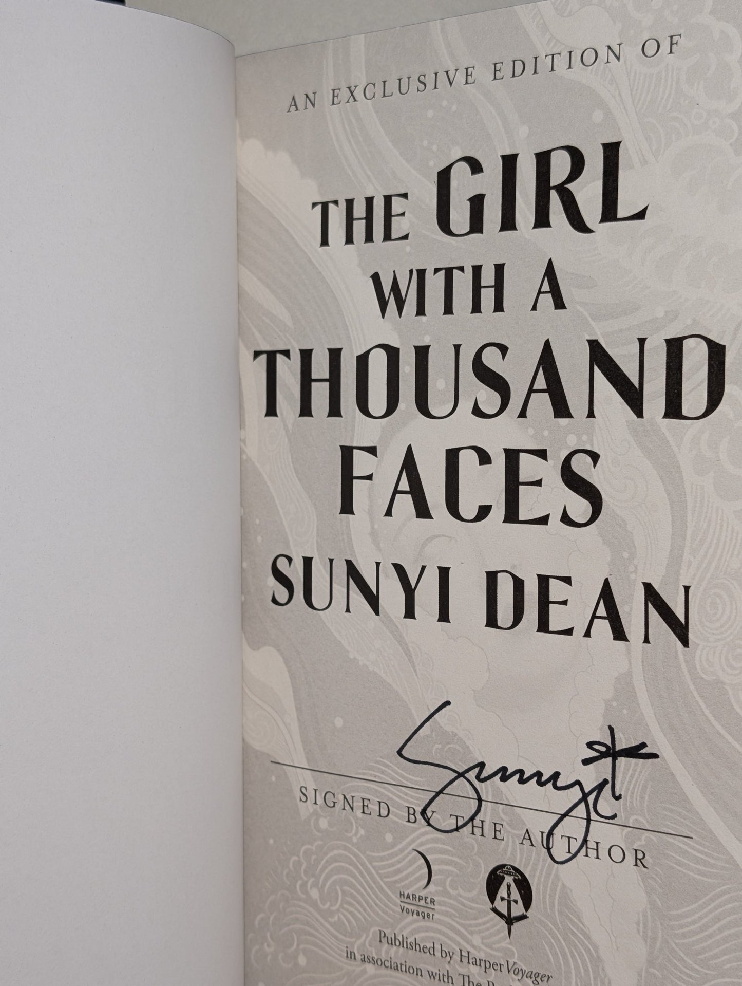 The Girl with a Thousand Faces by Sunyi Dean (Signed Special Edition with sprayed edges) - Fialta Books