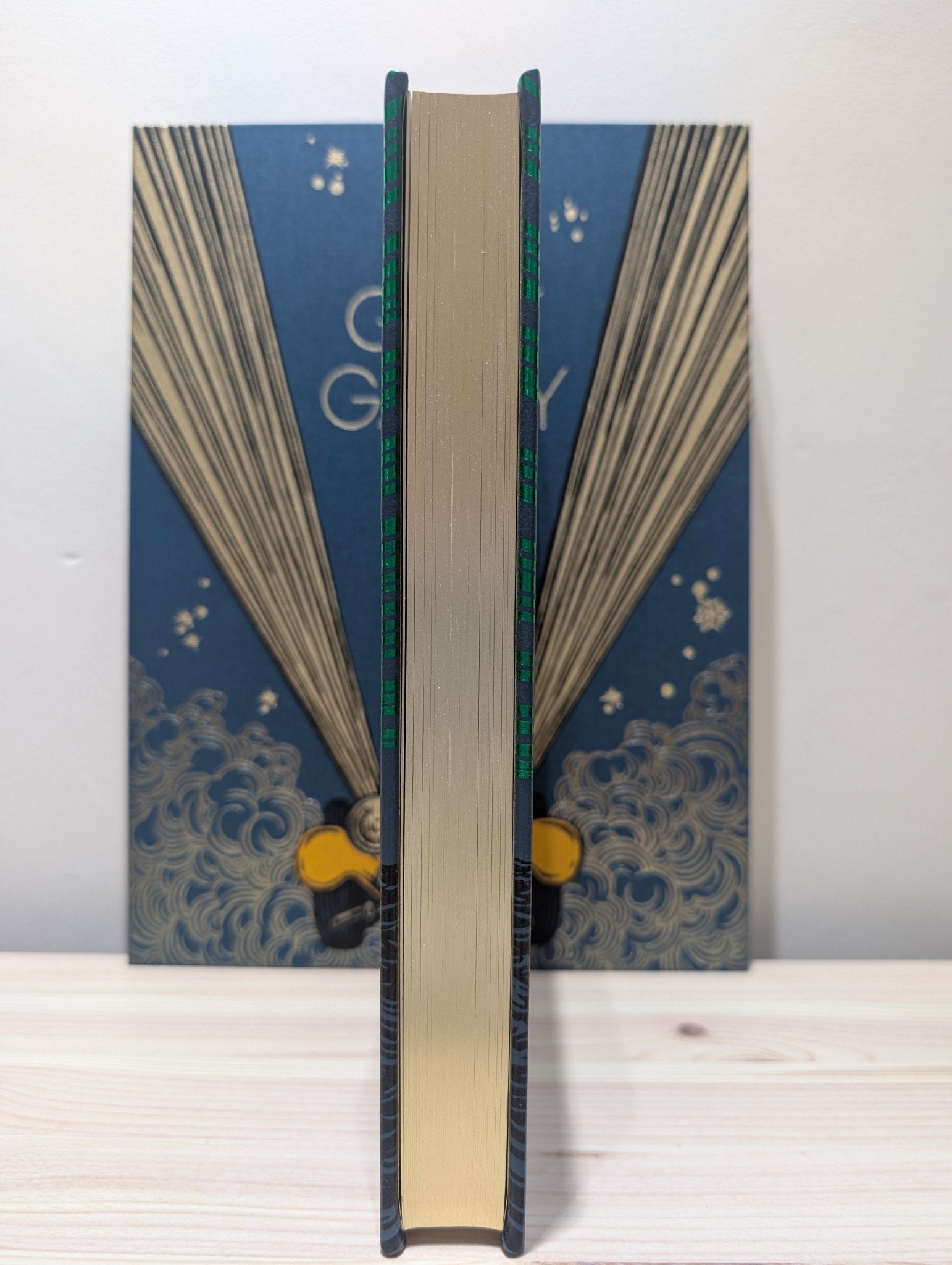 The Great Gatsby by F. Scott Fitzgerald (Folio Limited Edition) - Fialta Books