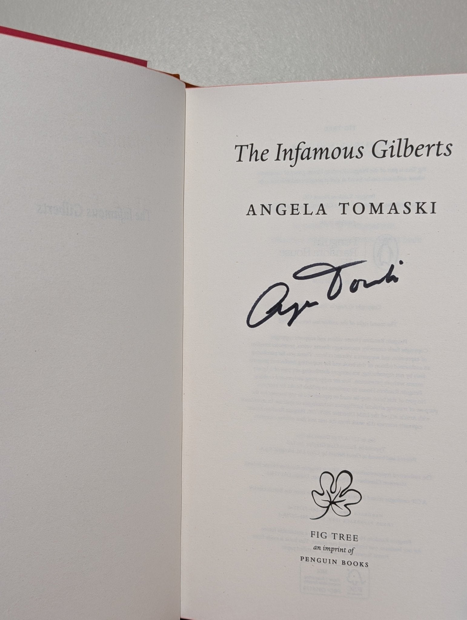 The Infamous Gilberts by Angela Tomaski (Signed First Edition with sprayed edges) - Fialta Books