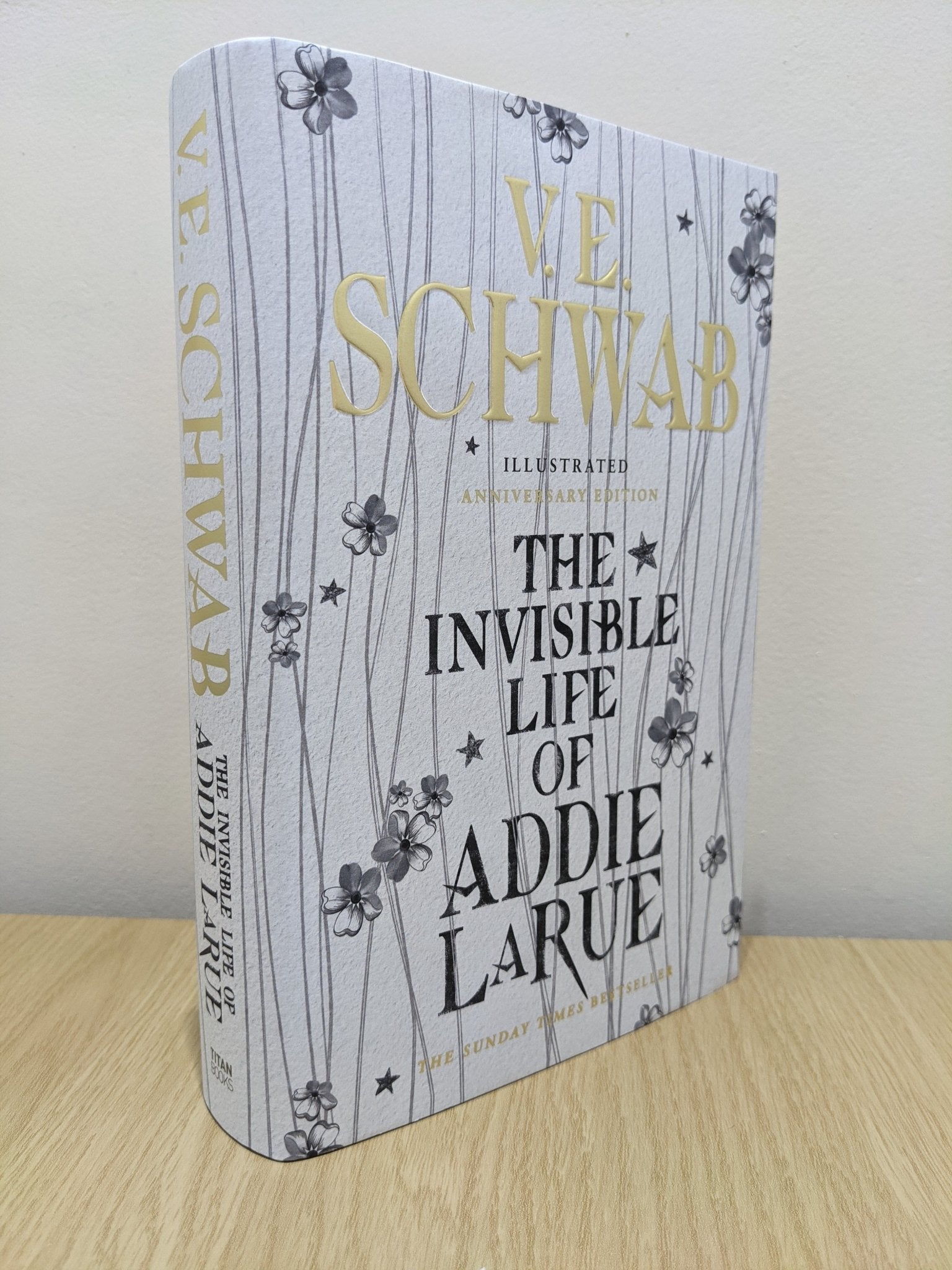 The Invisible Life of Addie LaRue by V.E. Schwab (Signed Limited Edition) - Fialta Books