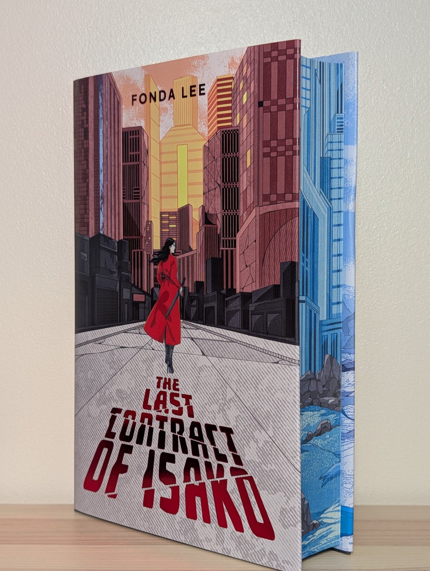 The Last Contract of Isako by Fonda Lee (Signed Special Edition with sprayed edges) - Fialta Books