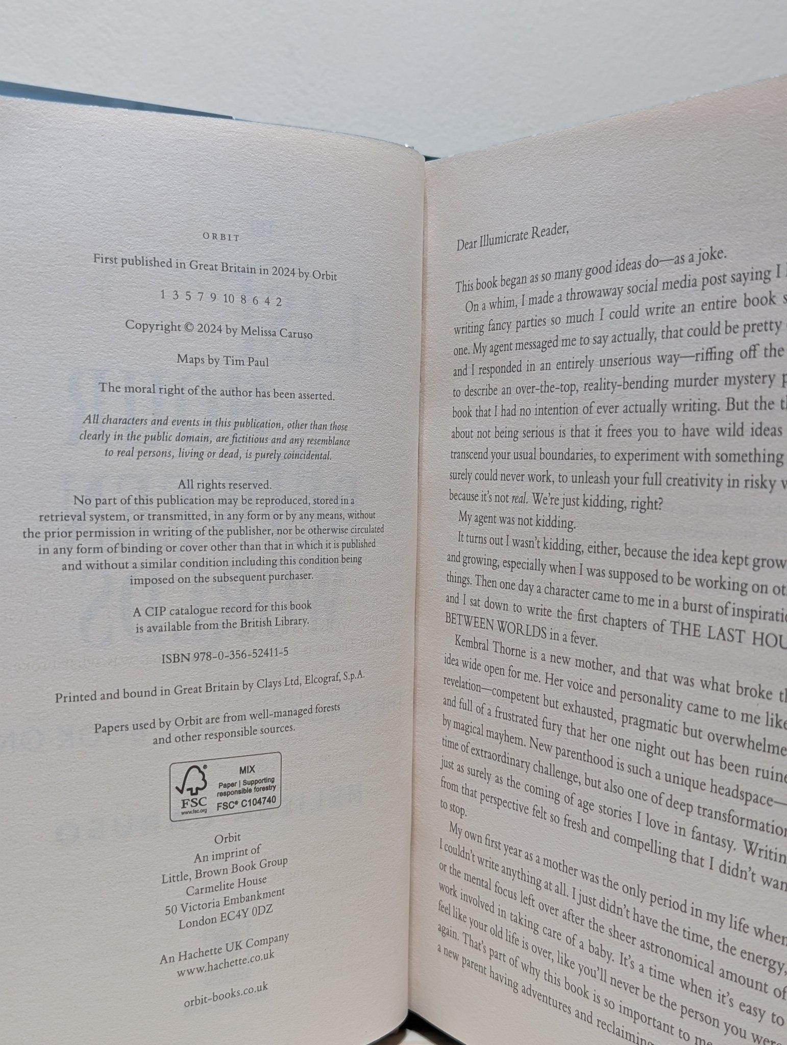 The Last Hour Between Worlds by Melissa Caruso (Signed First Edition with sprayed edges) - Fialta Books