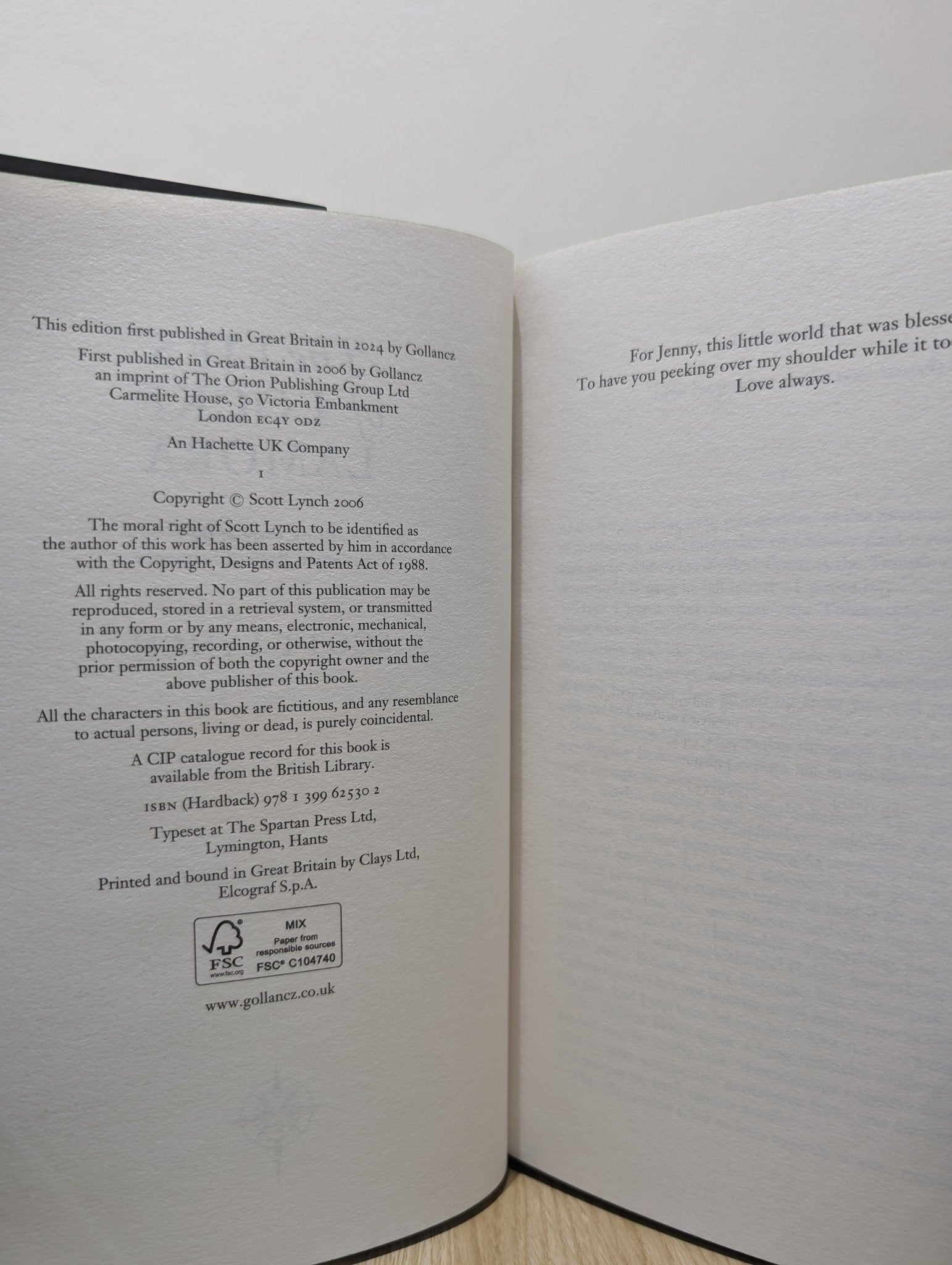 The Lies of Locke Lamora; Red Seas Under Red Skies; Republic of Thieves by Scott Lynch (Signed with sprayed edges) - Fialta Books
