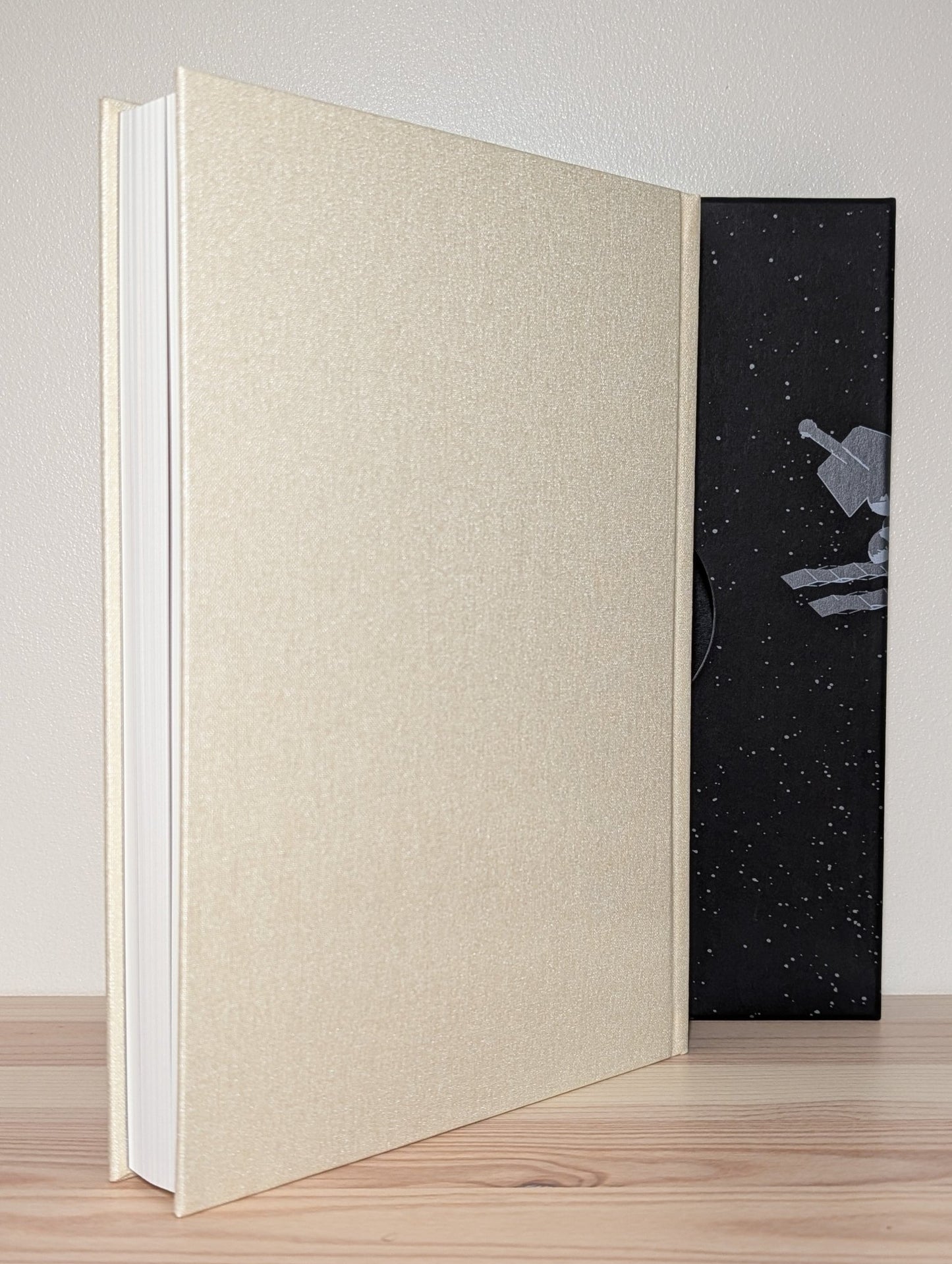 The Martian by Andy Weir (Signed Folio Slipcase Edition) - Fialta Books