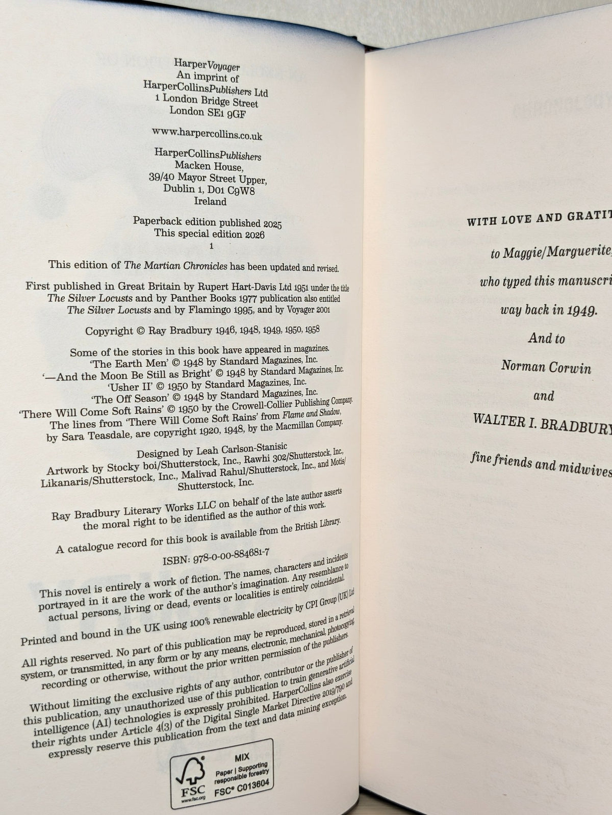 The Martian Chronicles by Ray Bradbury (Special Edition with sprayed edges) - Fialta Books