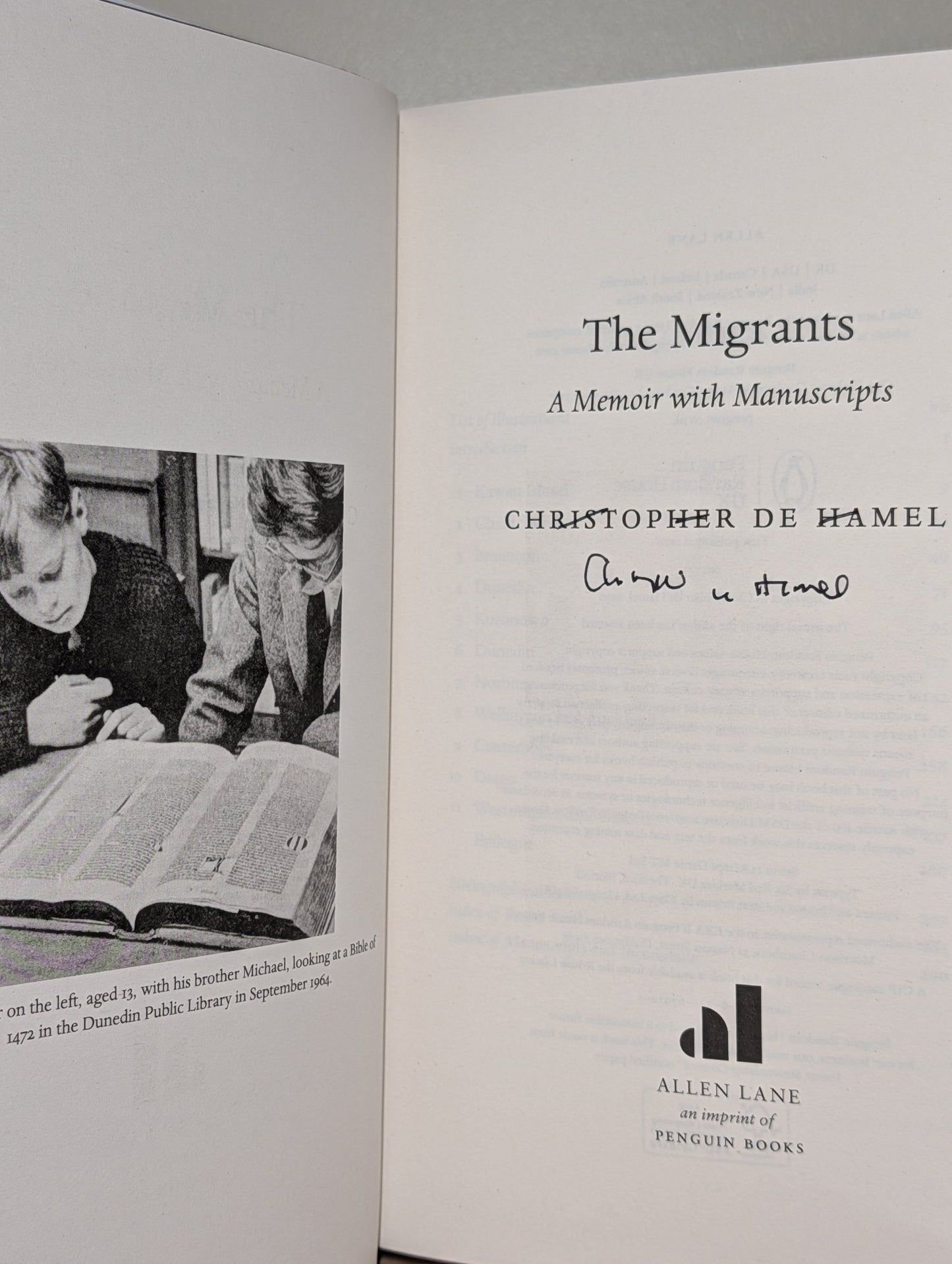 The Migrants: A Memoir with Manuscripts by Christopher De Hamel (Signed First Edition) - Fialta Books