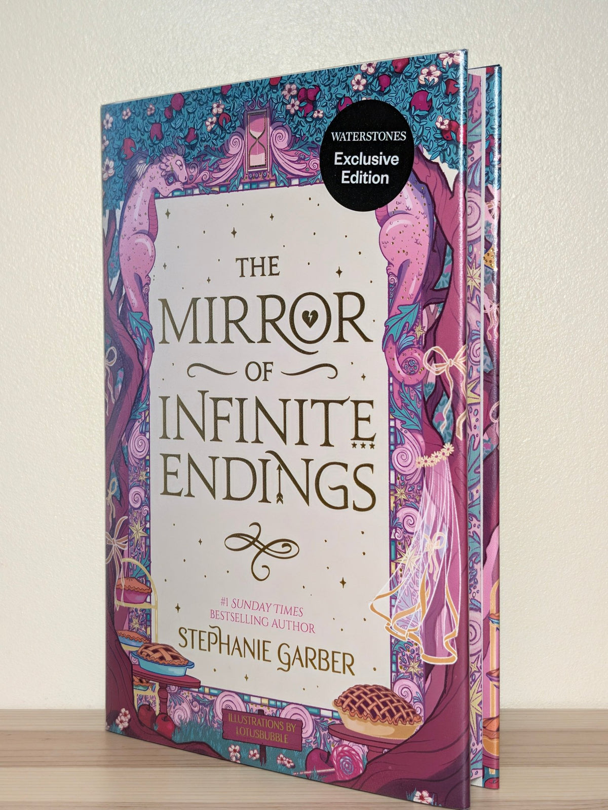The Mirror of Infinite Endings by Stephanie Garber (Signed with sprayed edges and broken heart cover) - Fialta Books
