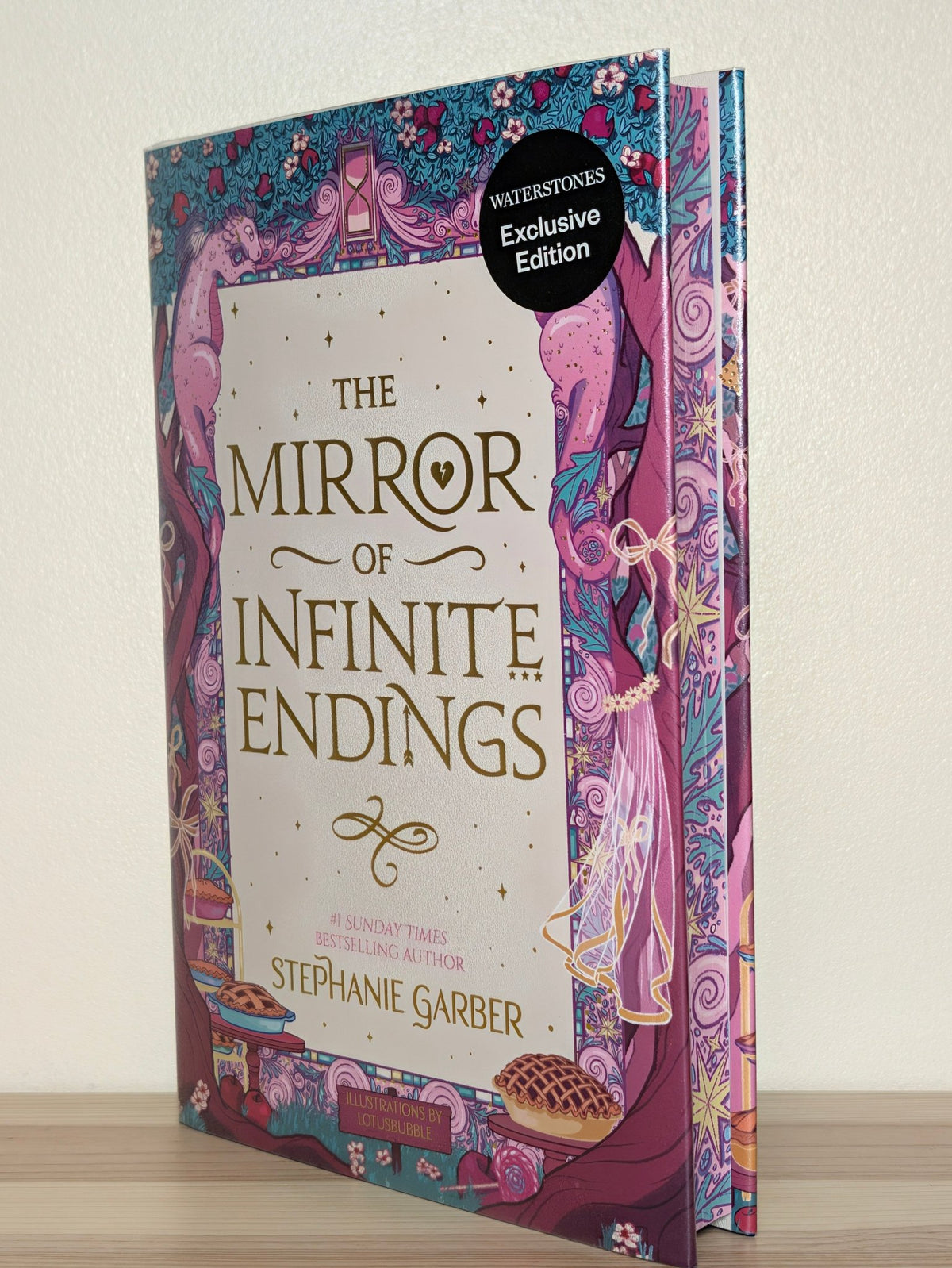 The Mirror of Infinite Endings (First Edition with sprayed edges) - Fialta Books