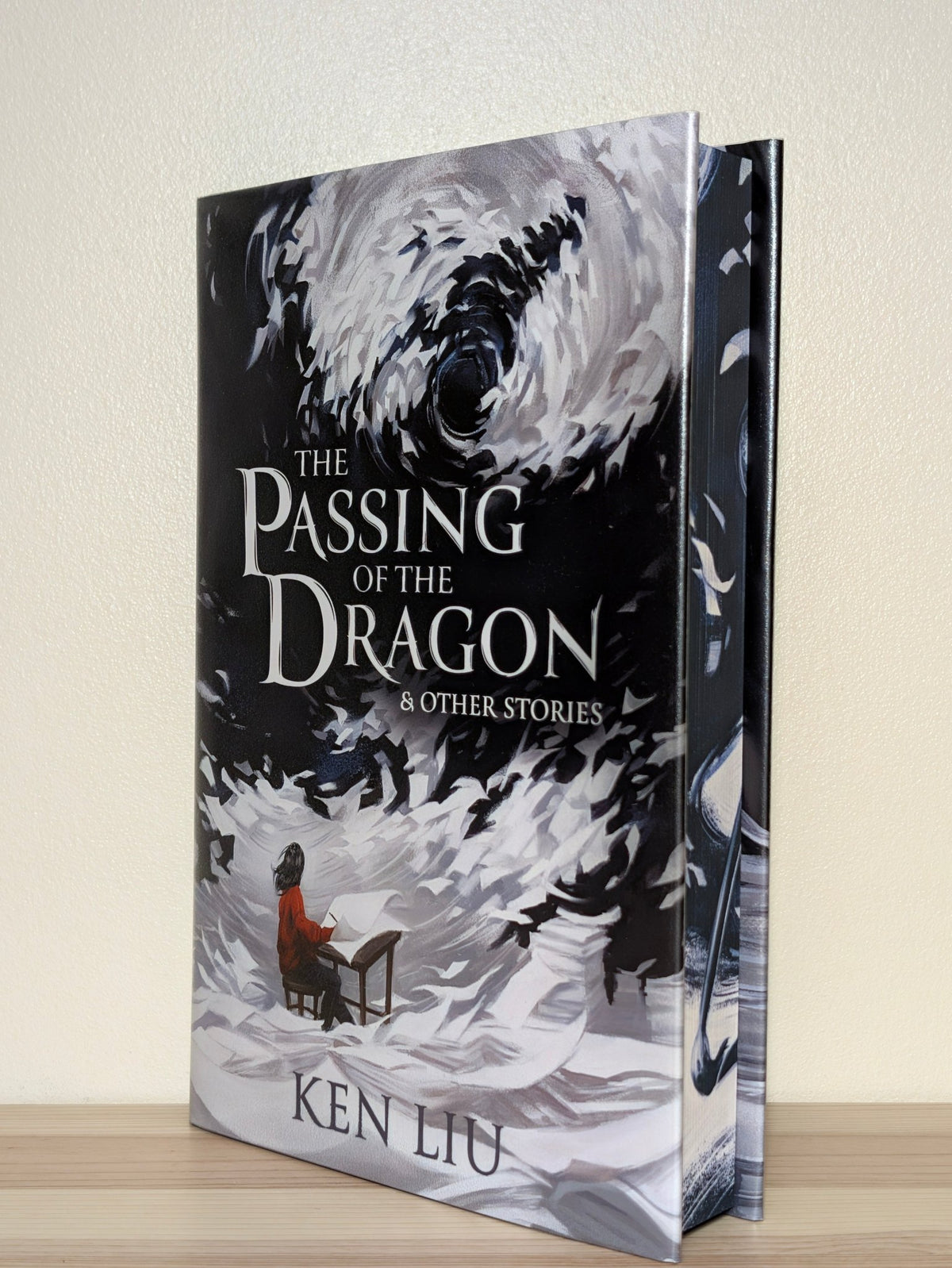 The Passing of the Dragon and Other Stories by Ken Liu (Signed First Edition with sprayed edges) - Fialta Books