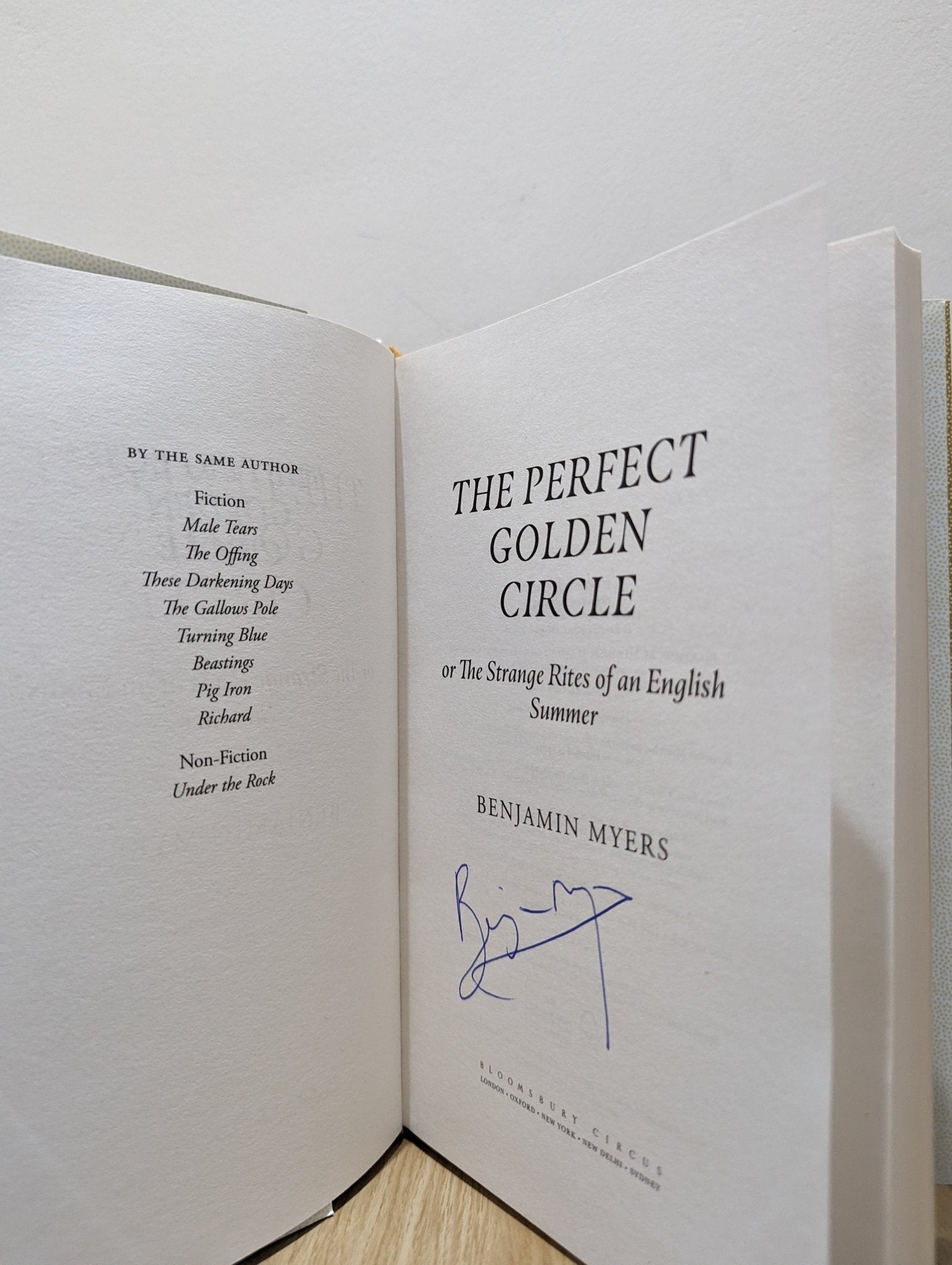 The Perfect Golden Circle by Benjamin Myers (Signed) - Fialta Books