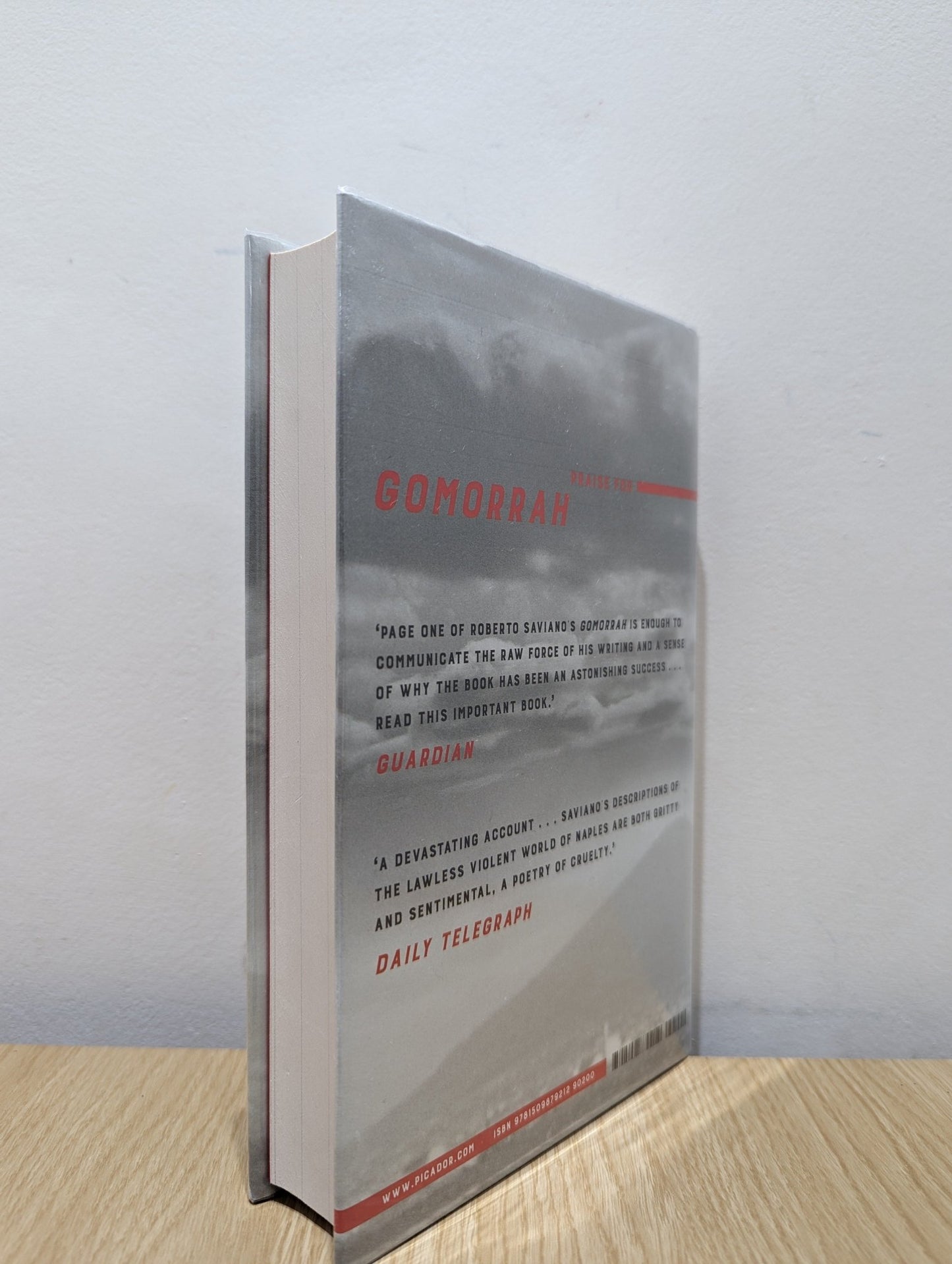 The Piranhas by Roberto Saviano (Signed First Edition) - Fialta Books