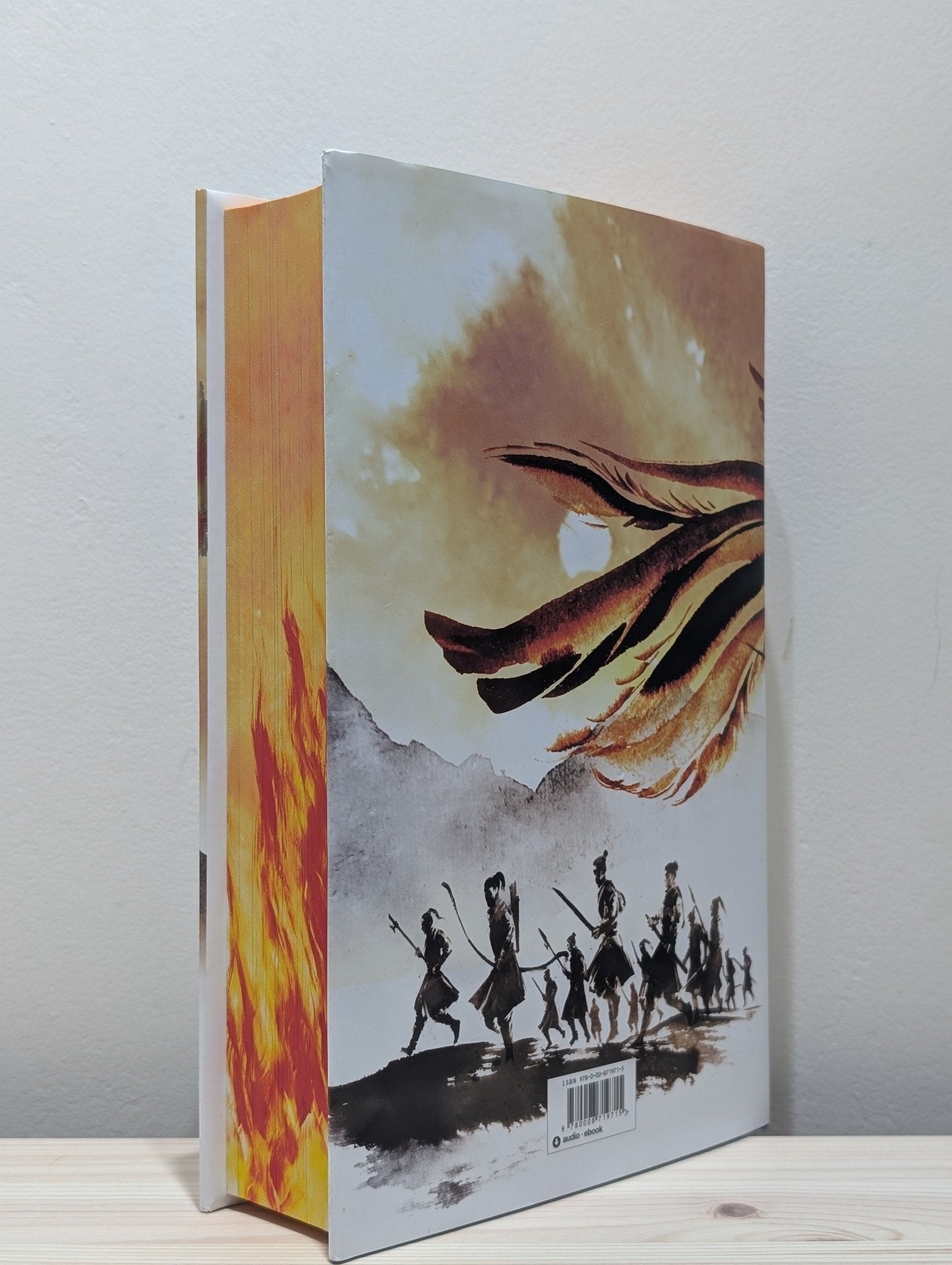 The Poppy War: Collector's Edition with sprayed edges by R.F. Kuang - Fialta Books