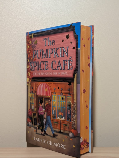 The Pumpkin Spice Café: Deluxe Edition by Laurie Gilmore - Fialta Books