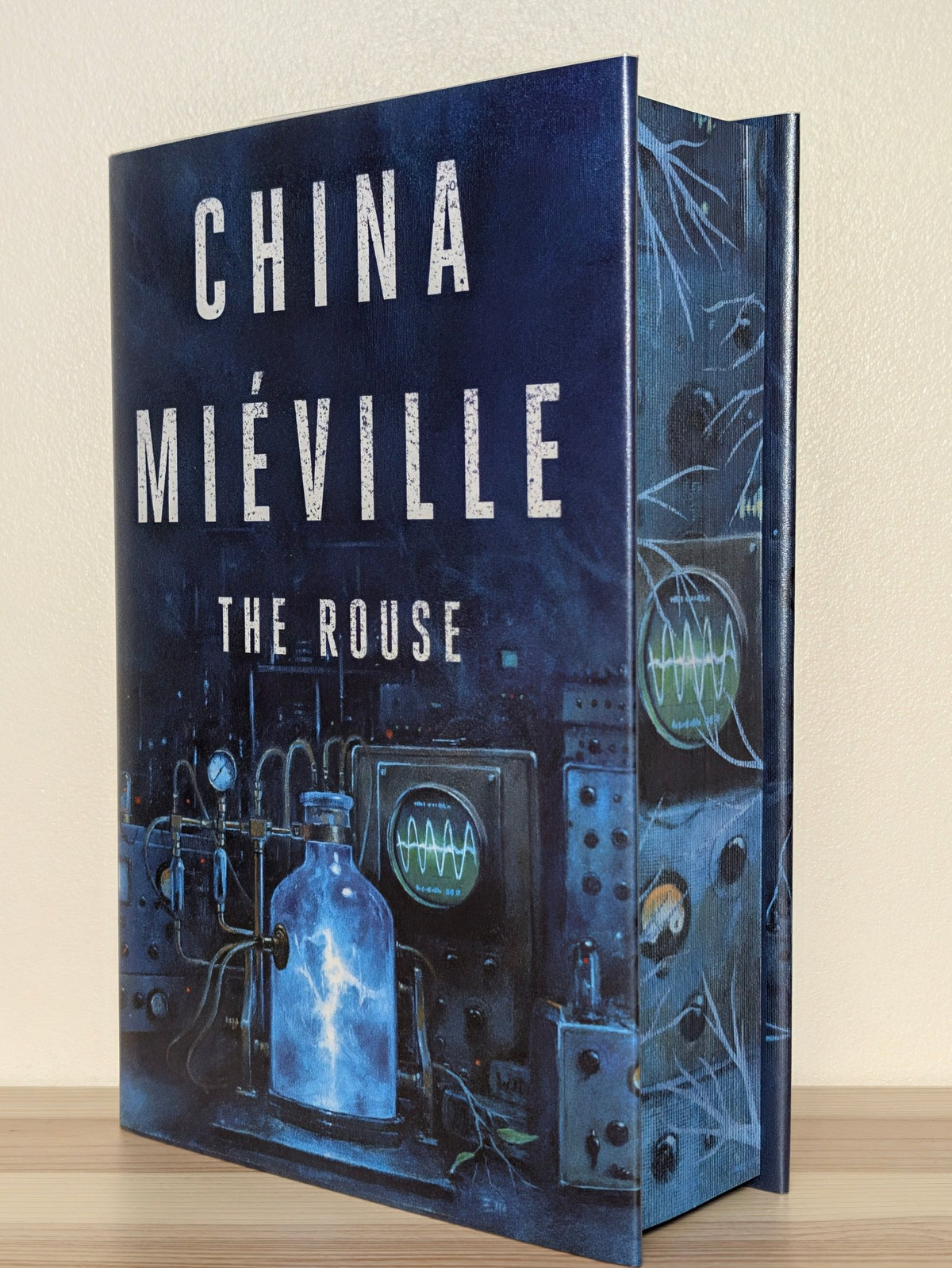 The Rouse by China Mieville (Signed Special Edition with sprayed edges) - Fialta Books