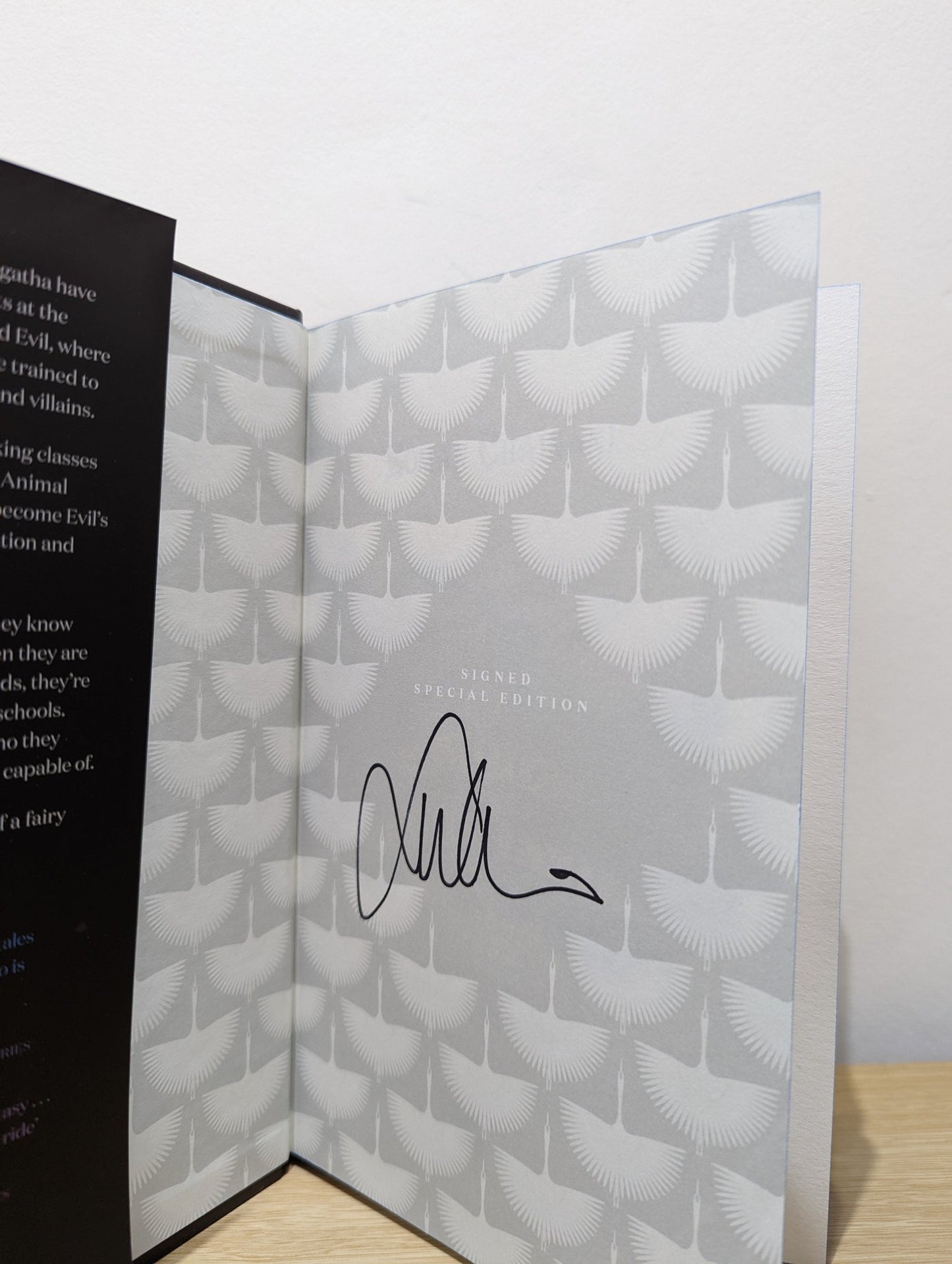 The School for Good and Evil by Soman Chainani (Signed Collector's Edition with sprayed edges) - Fialta Books