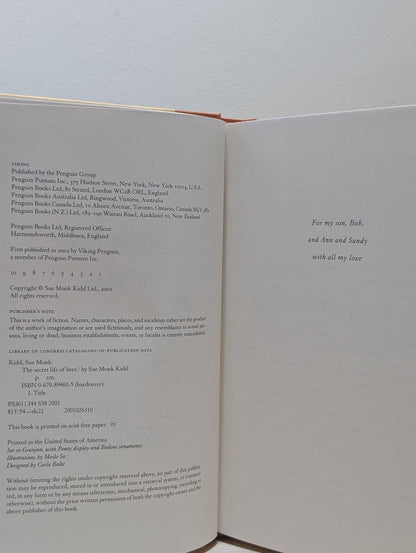 The Secret Life of Bees by Sue Monk Kidd (Signed First Edition) - Fialta Books