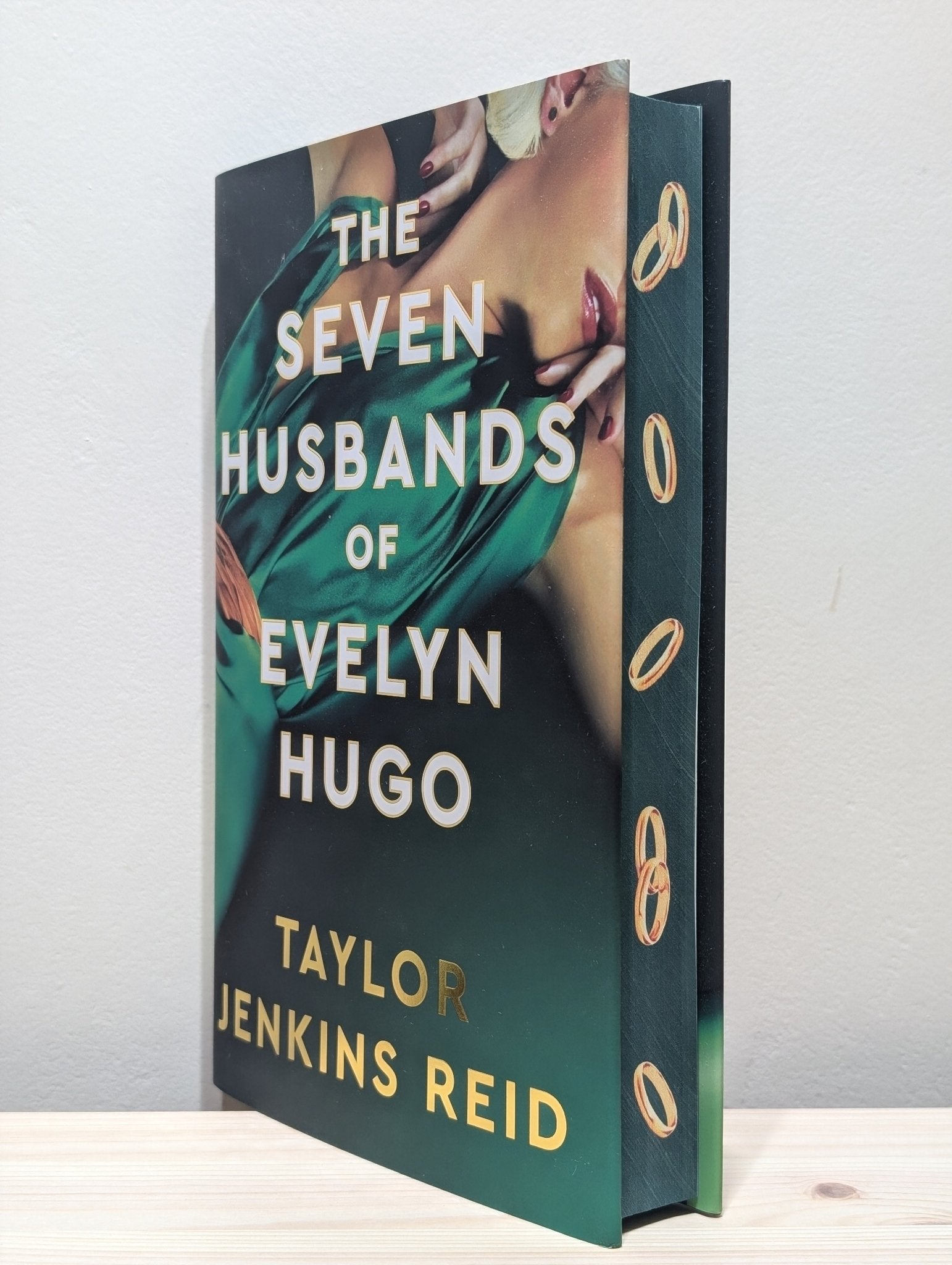 The Seven Husbands of Evelyn Hugo by Taylor Jenkins Reid (Deluxe Hardback Edition) - Fialta Books