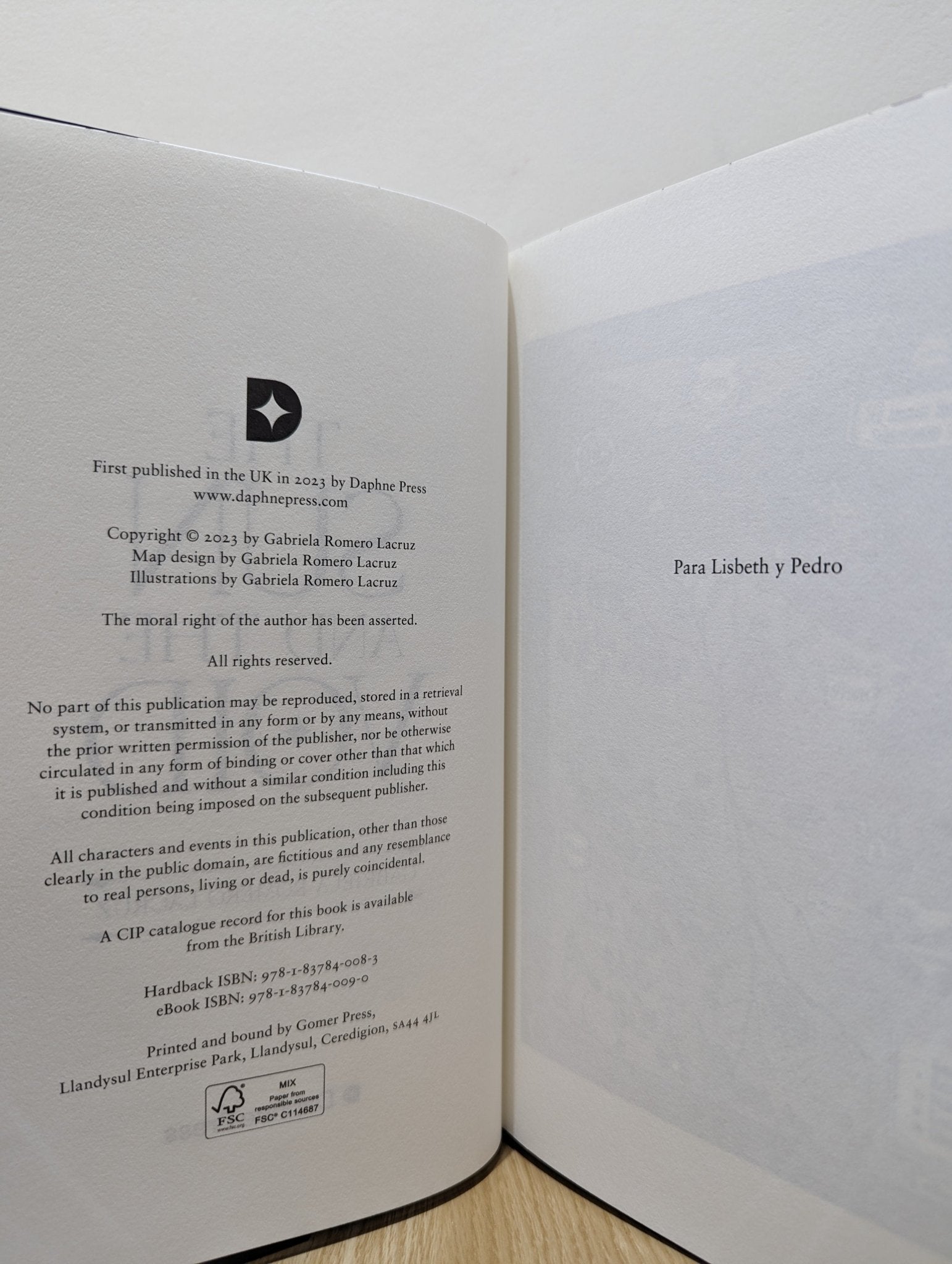 The Sun and The Void by Gabriela Romero Lacruz (Signed First Edition with sprayed edges) - Fialta Books