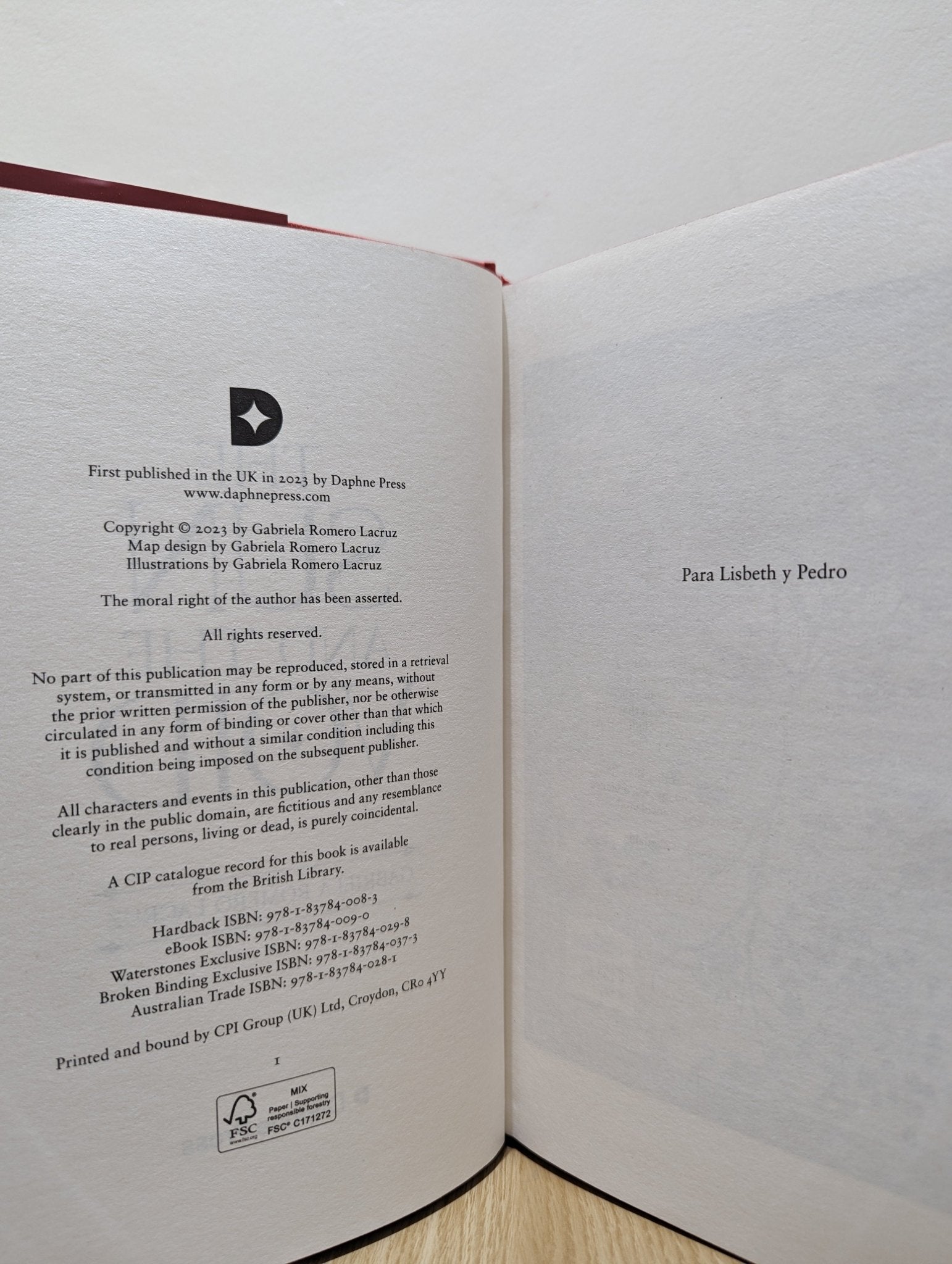 The Sun and The Void by Gabriela Romero Lacruz (Signed Numbered First Edition with sprayed edges) - Fialta Books