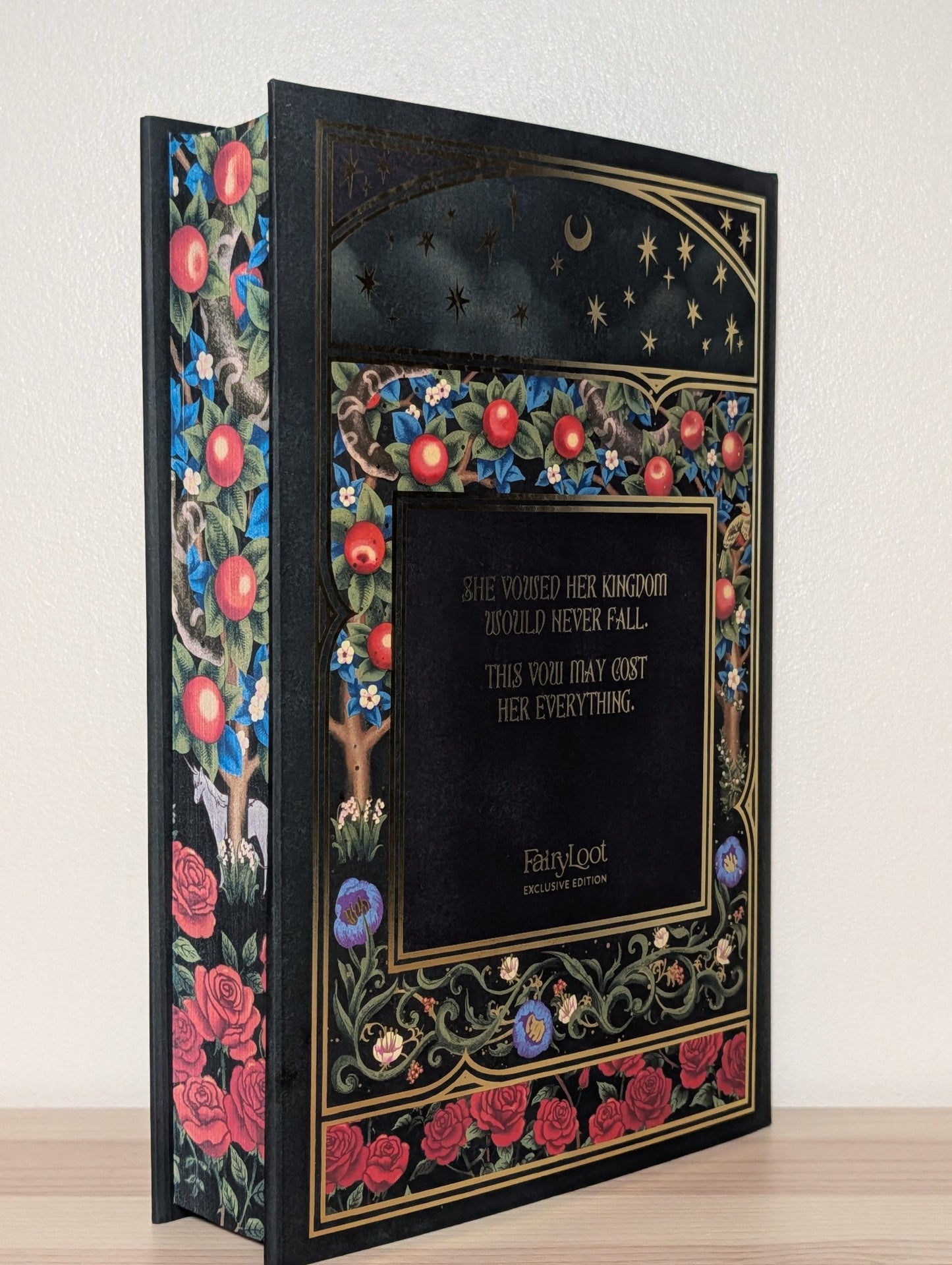 The Unicorn Hunters by Katherine Arden (Special Edition with sprayed edges) - Fialta Books