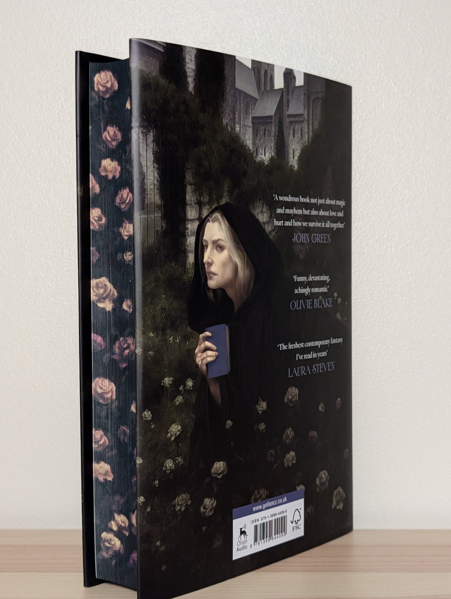 The Unmagical Life of Briar Jones by Lex Croucher (Signed First Edition with sprayed edges) - Fialta Books