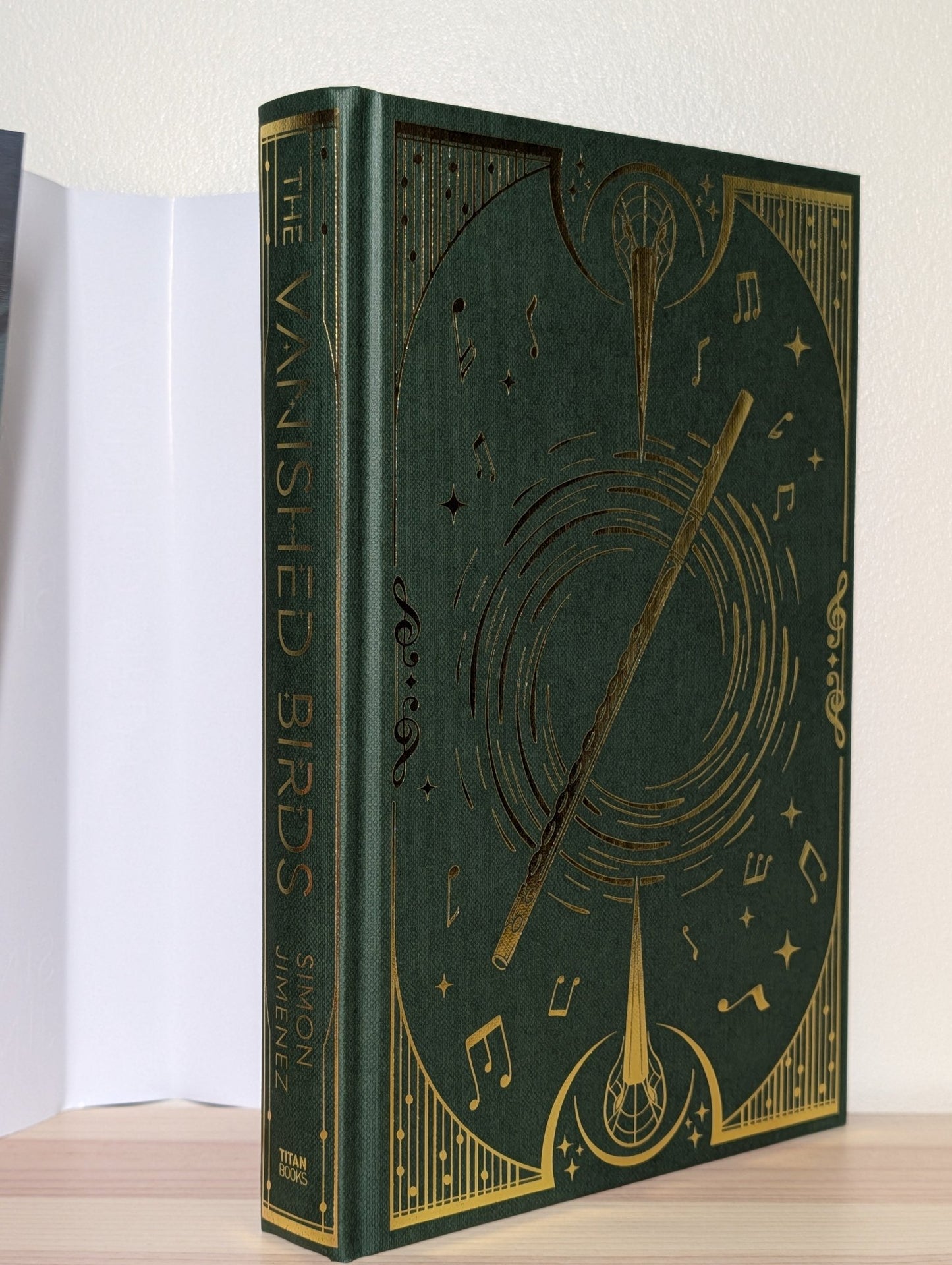 The Vanished Birds by Simon Jimenez (Signed Edition with sprayed edges) - Fialta Books