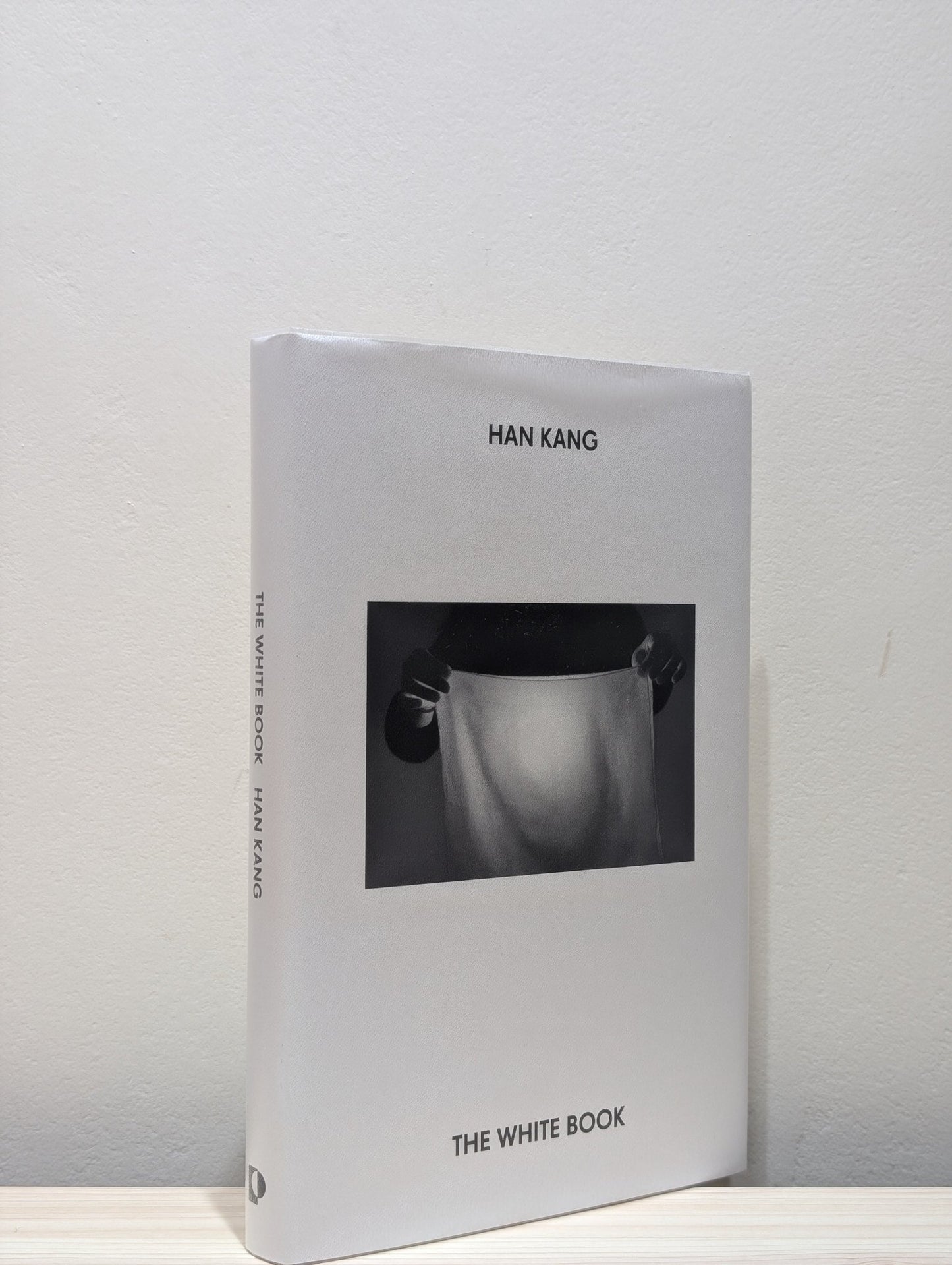 The White Book by Han Kang (Signed First Edition) - Fialta Books