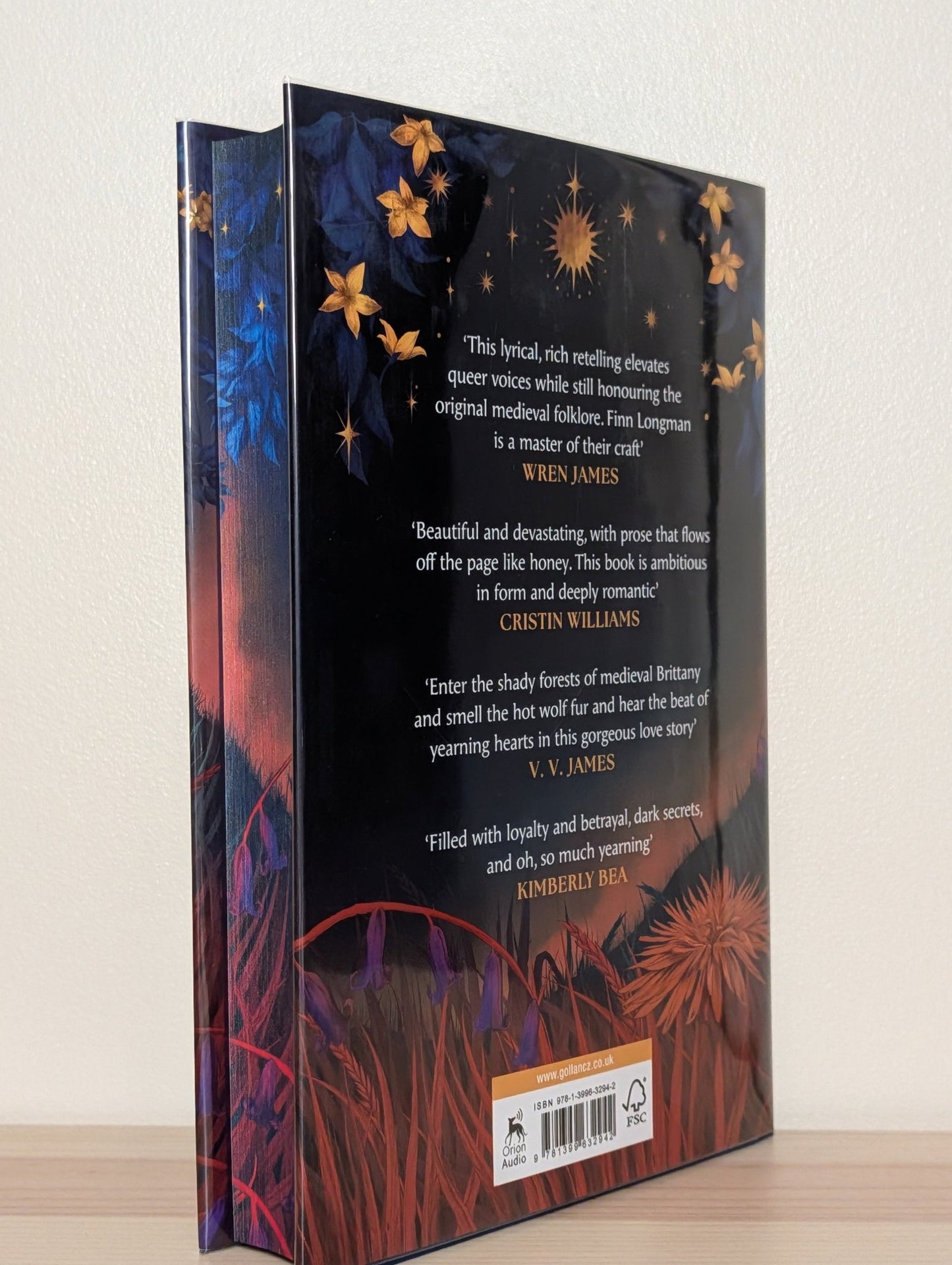 The Wolf and His King by Finn Longman (Signed Numbered Edition with sprayed edges) - Fialta Books