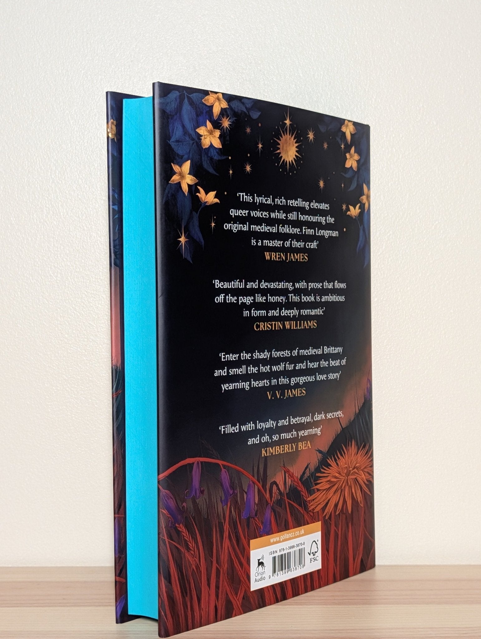 The Wolf and His King by Finn Longman (Signed with sprayed edges) - Fialta Books