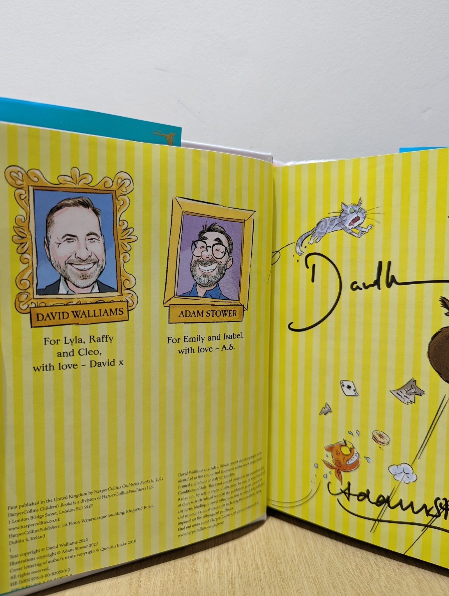 The World's Worst Pets by David Walliams (Signed First Edition) - Fialta Books